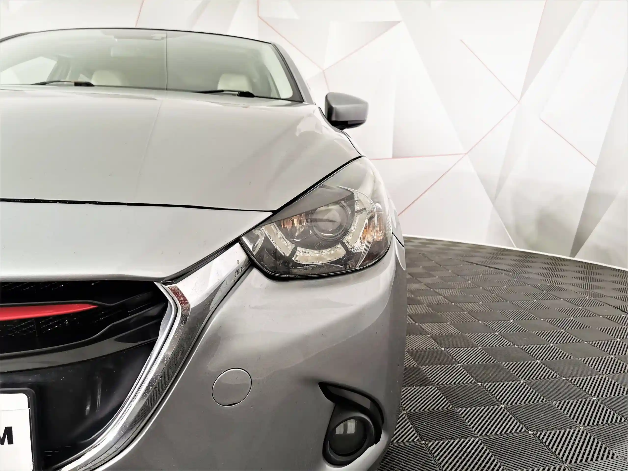 Mazda Demio 2015