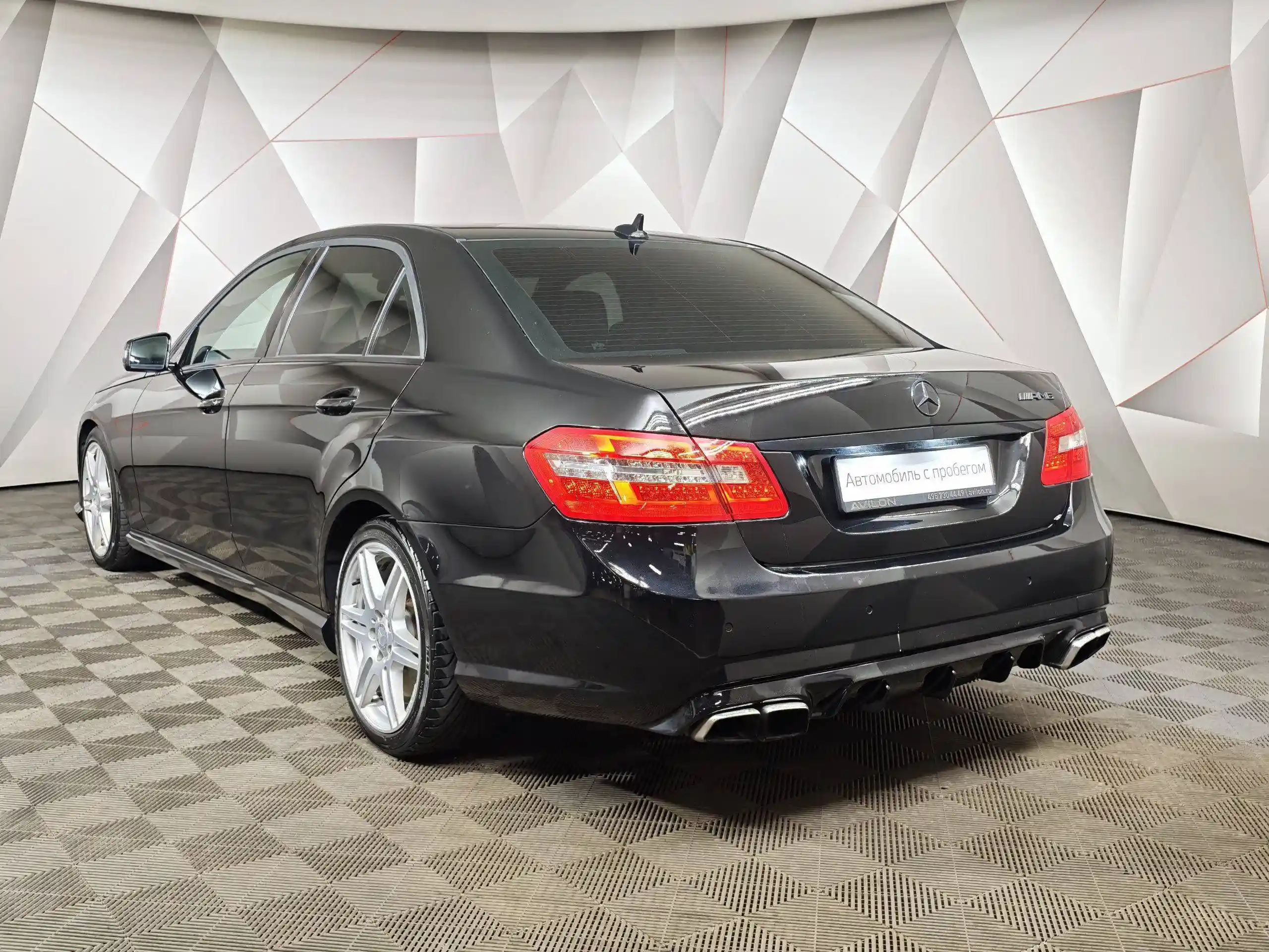Mercedes-Benz E-Класс 2011