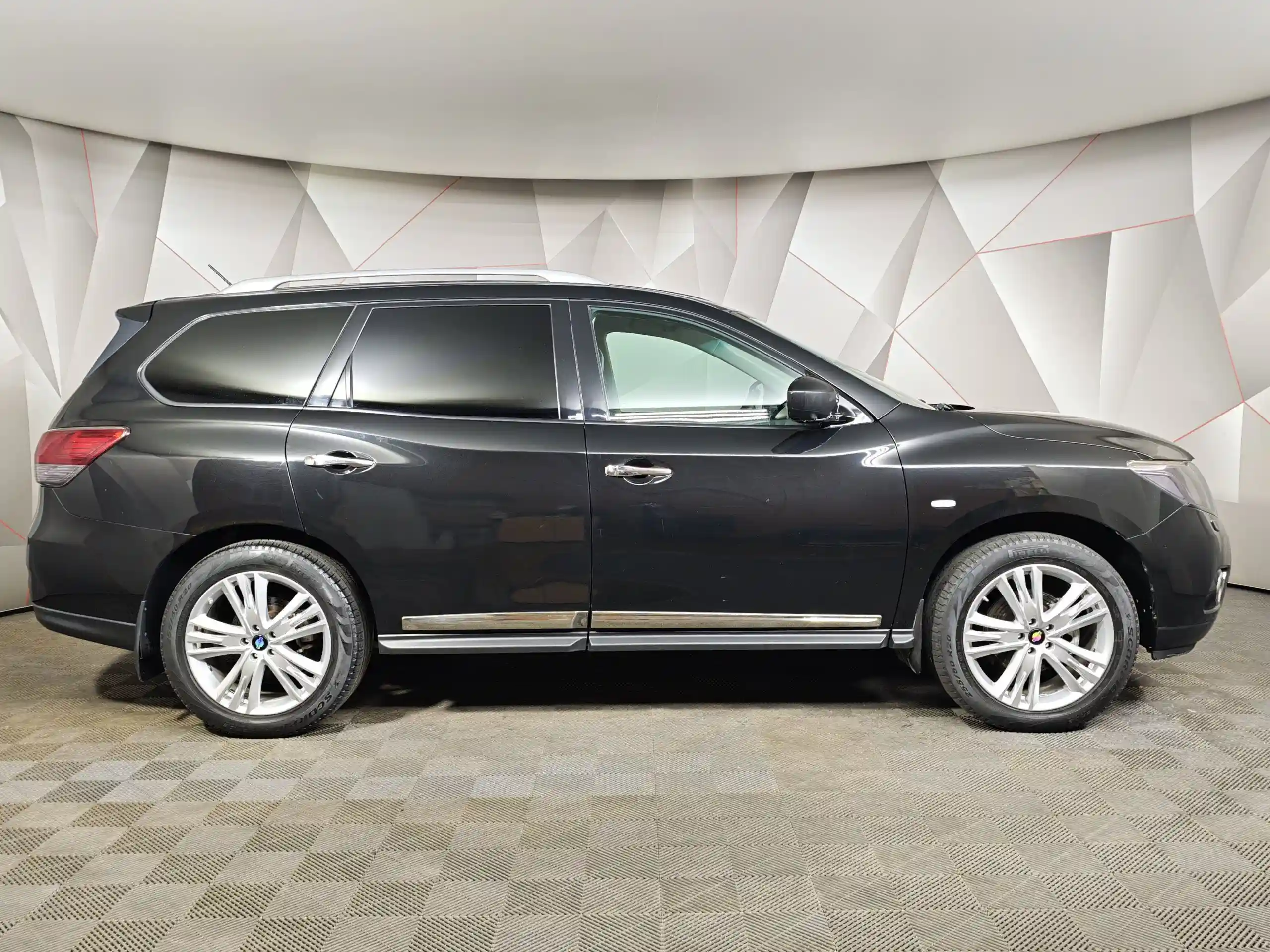 Nissan Pathfinder 2014
