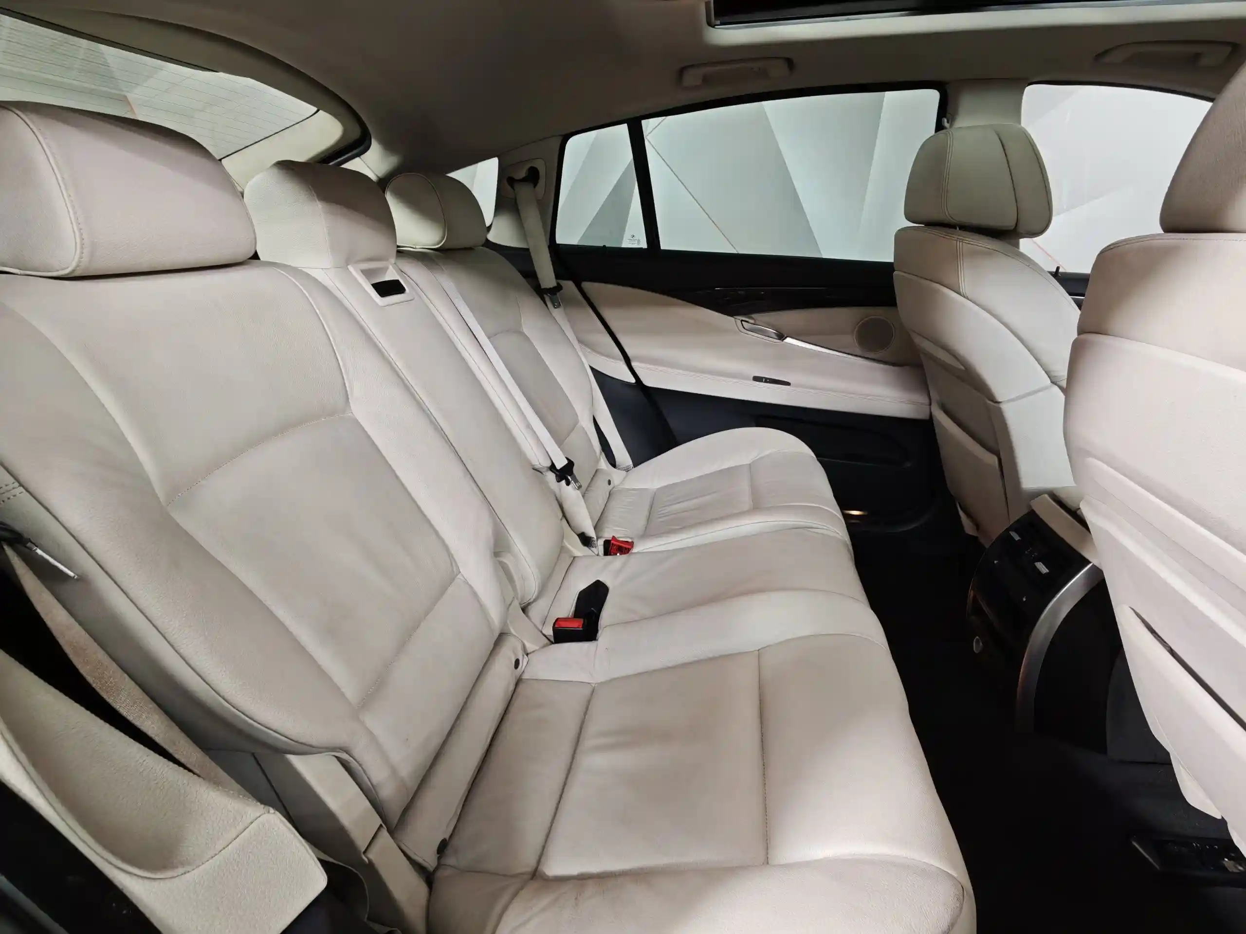 BMW 5 серия 2012