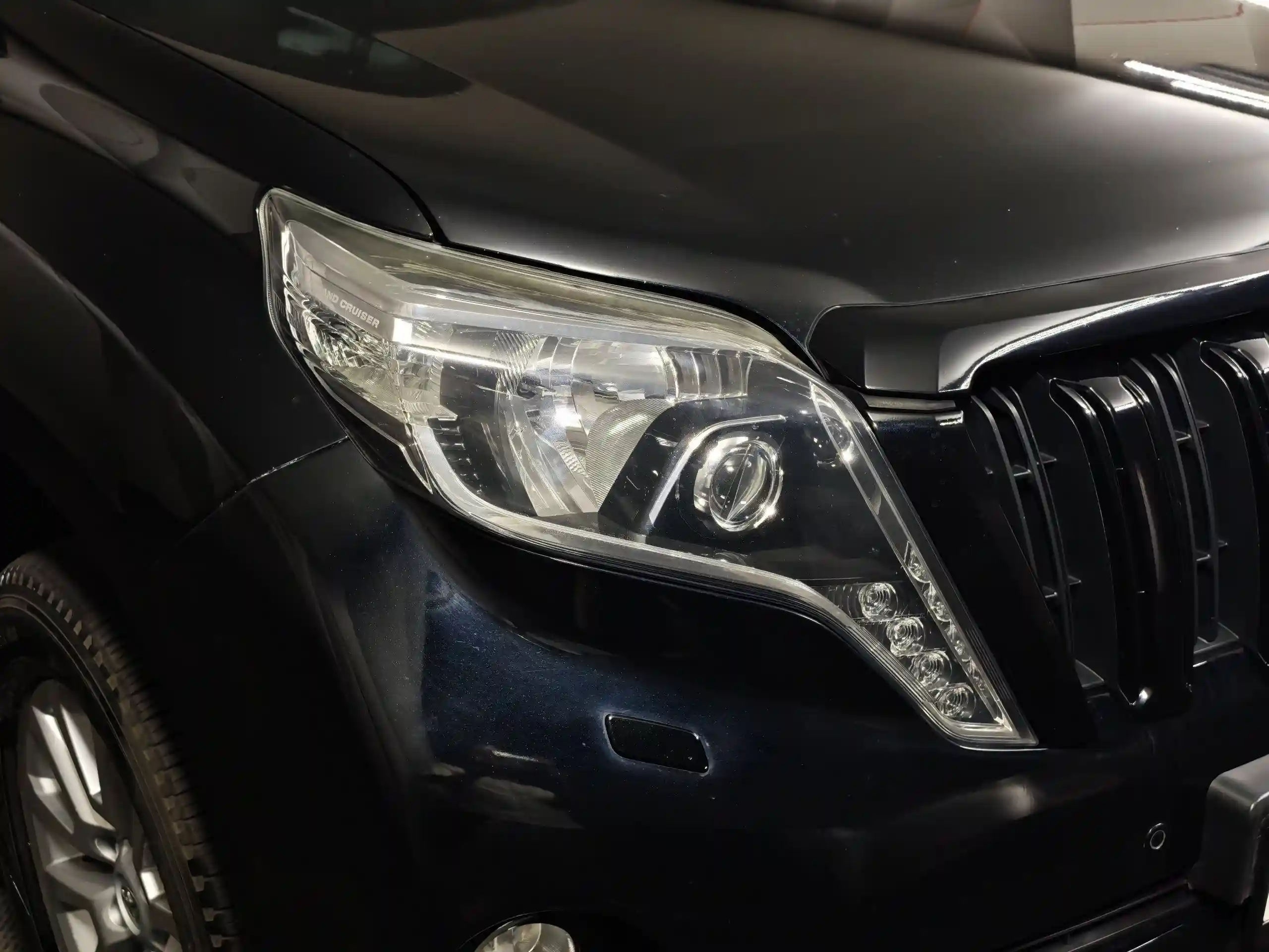 Toyota Land Cruiser Prado 2013