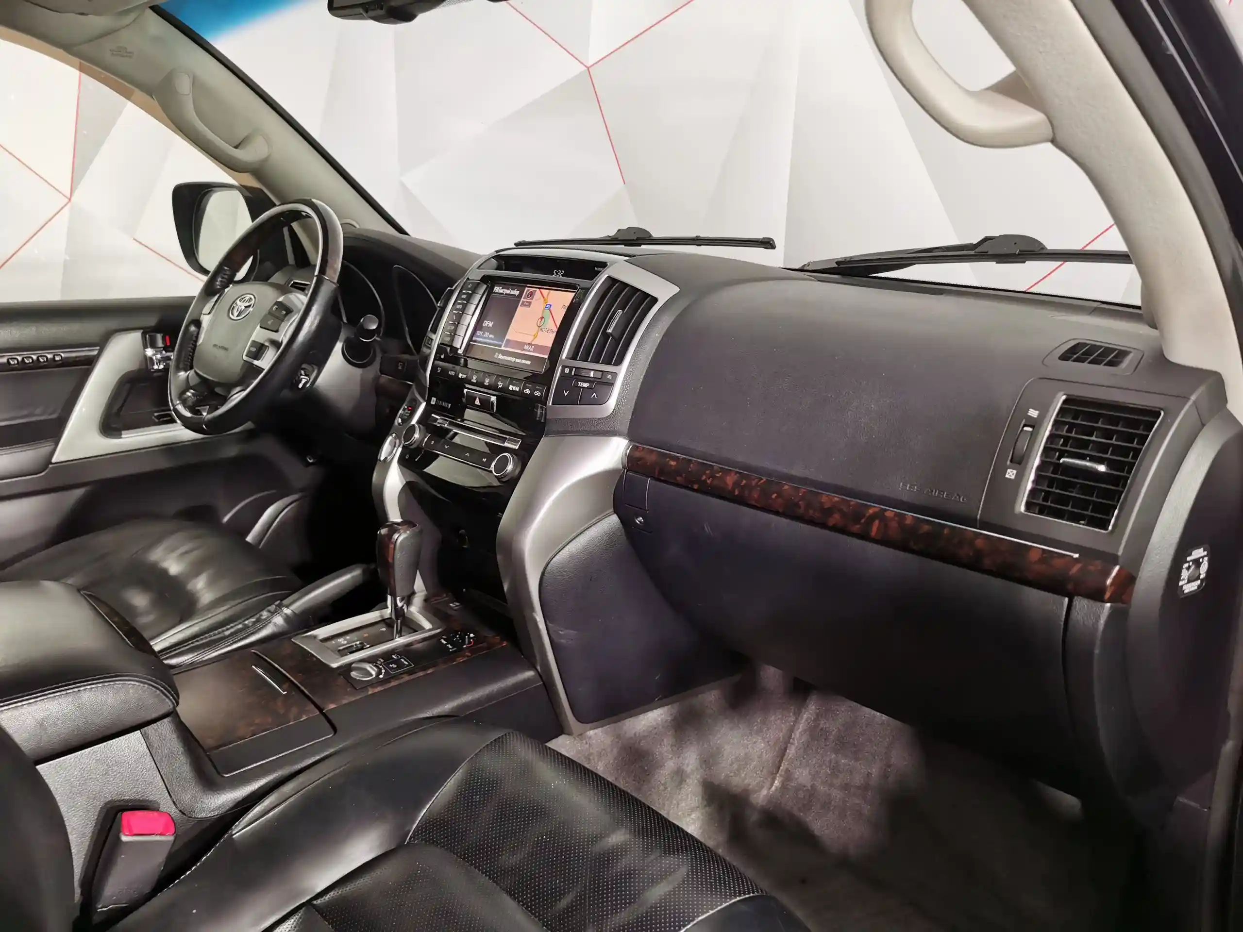 Toyota Land Cruiser 2013