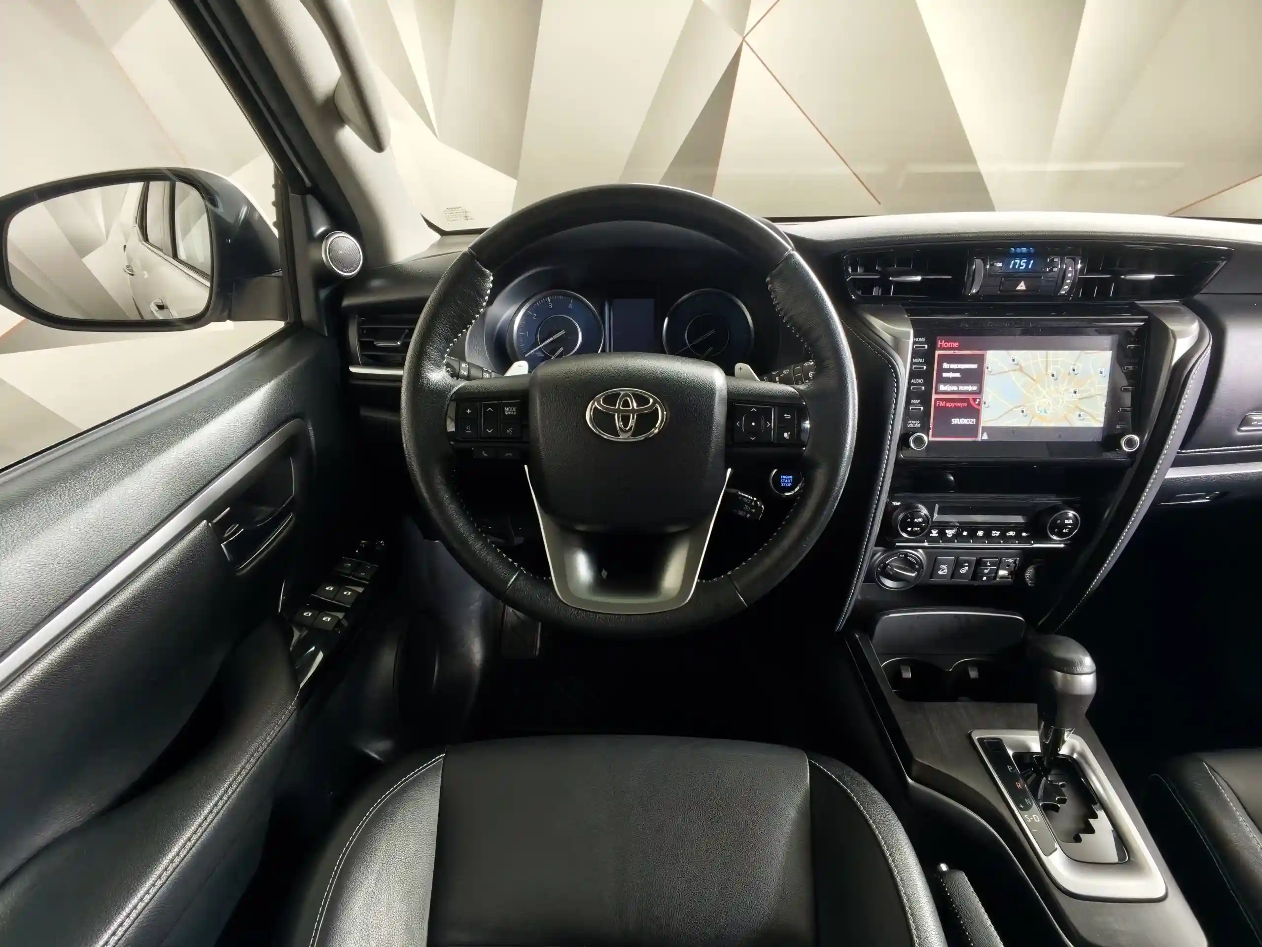 Toyota Fortuner 2021