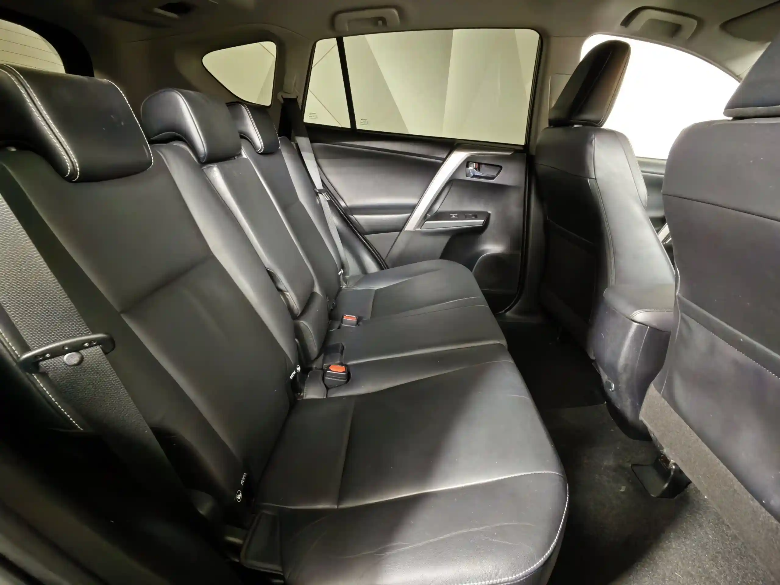 Toyota RAV4 2016