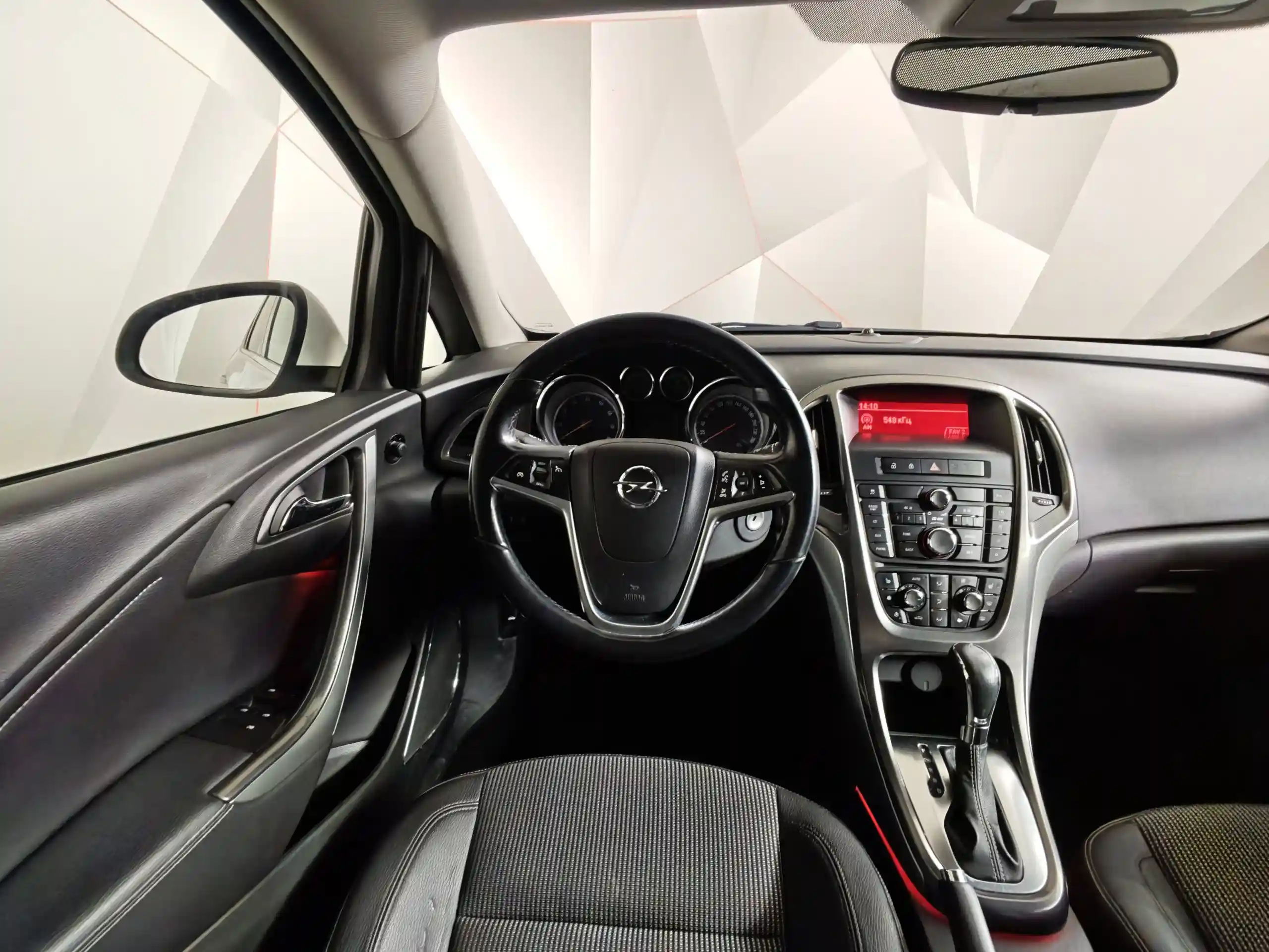 Opel Astra 2011