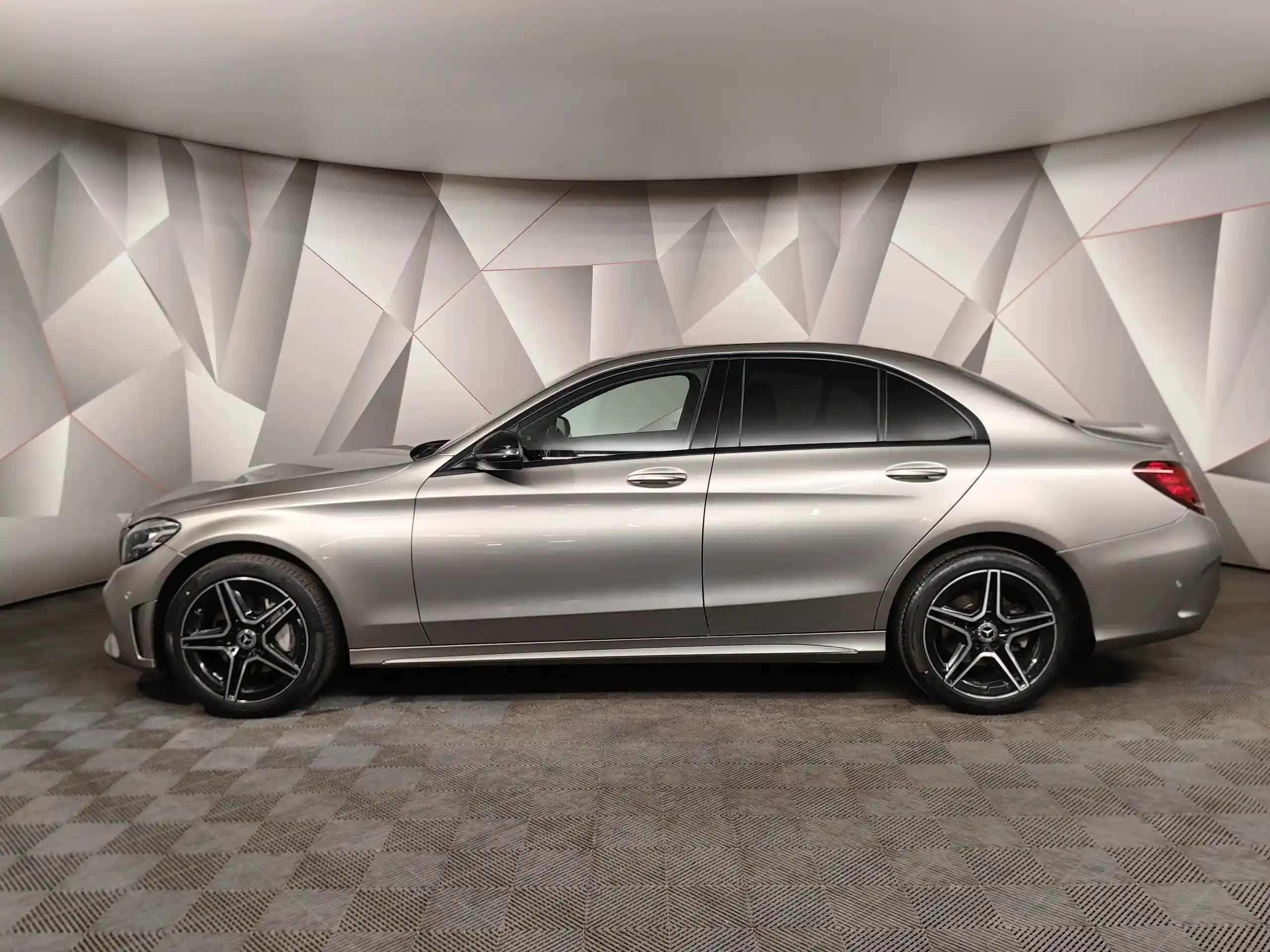 Mercedes-Benz C-Класс 2018