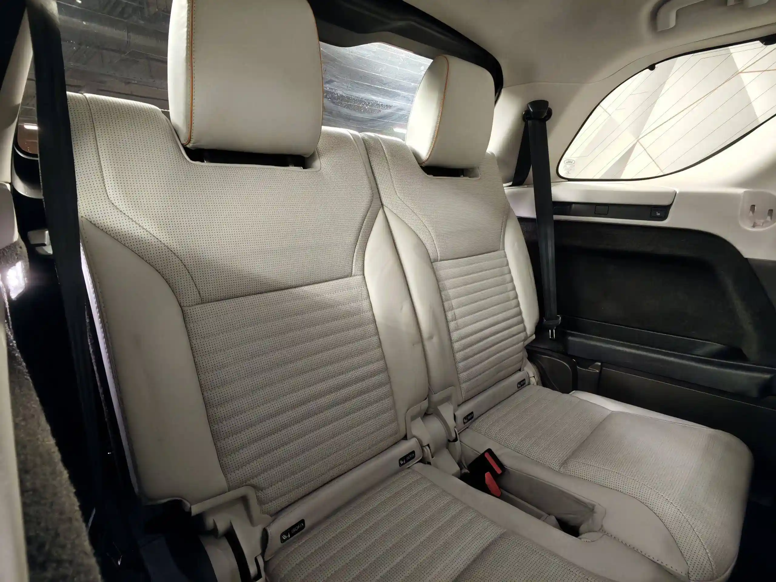 Land Rover Discovery 2017