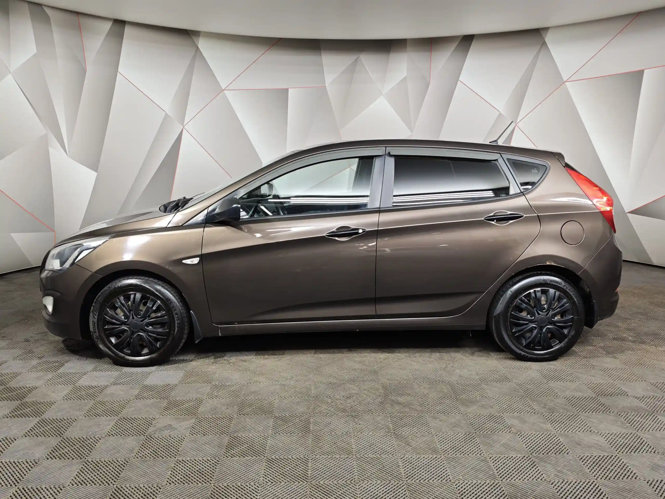 Hyundai Solaris 2014