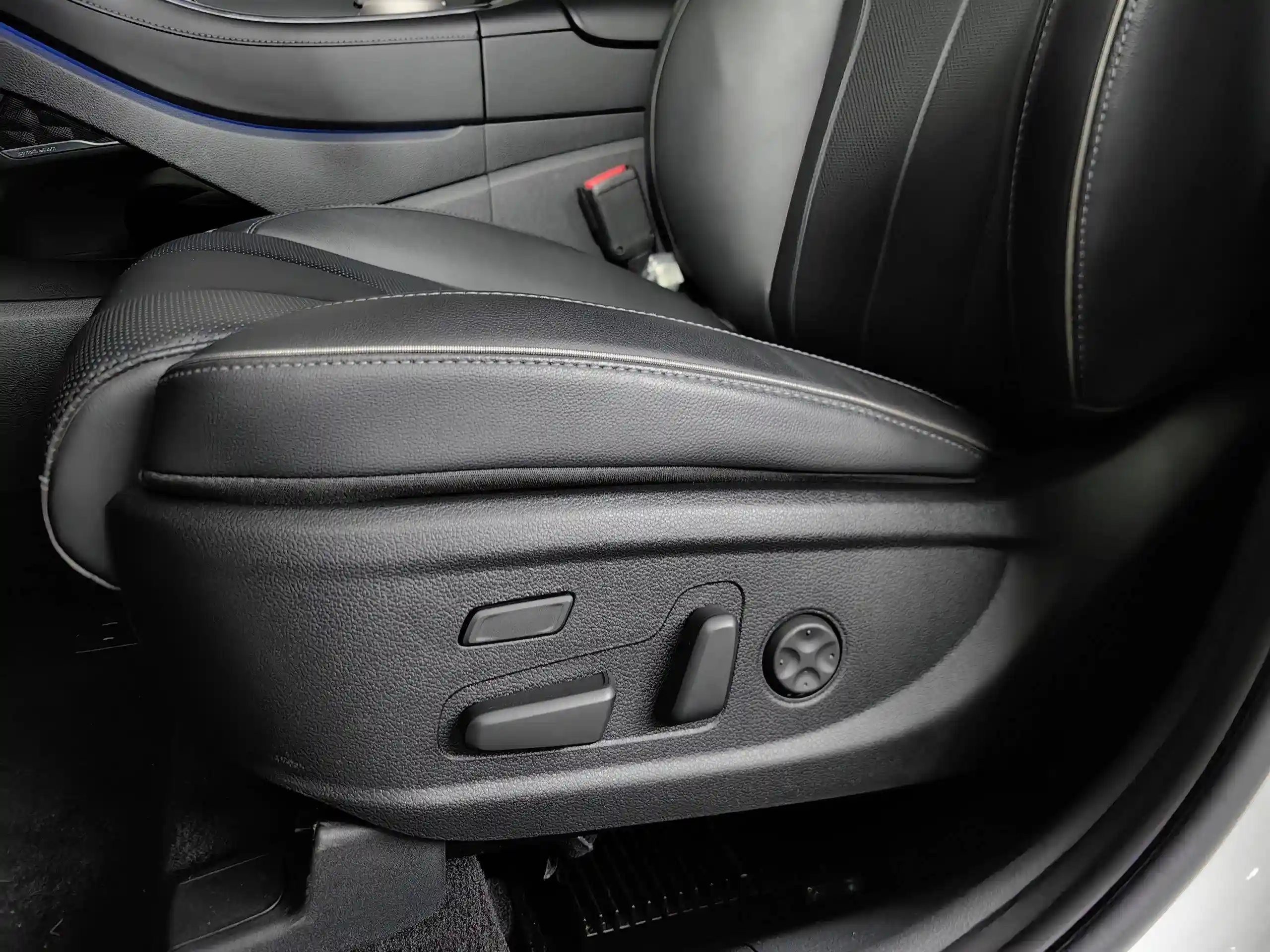 Hyundai Santa Fe 2022