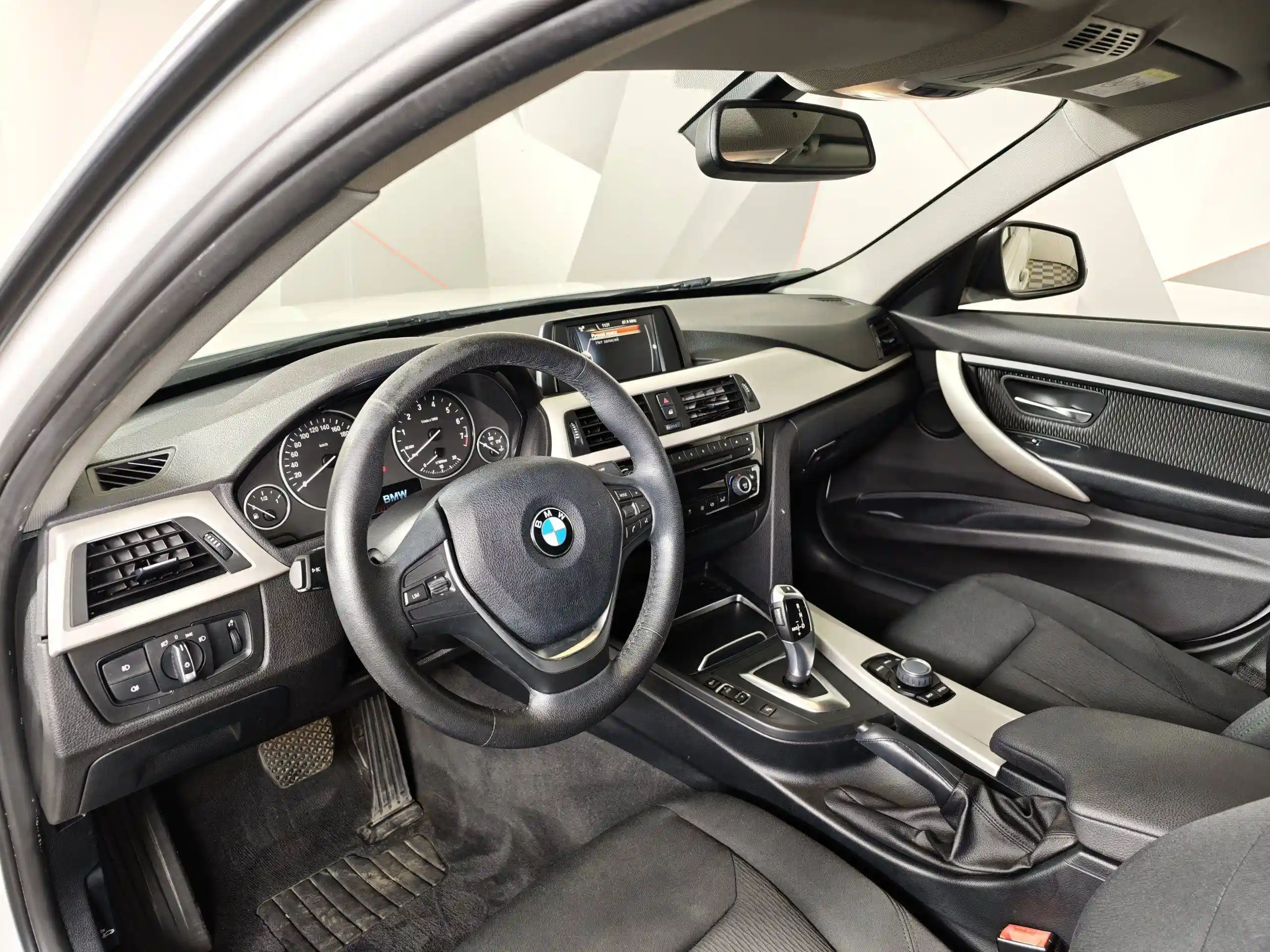 BMW 3 серия 2017