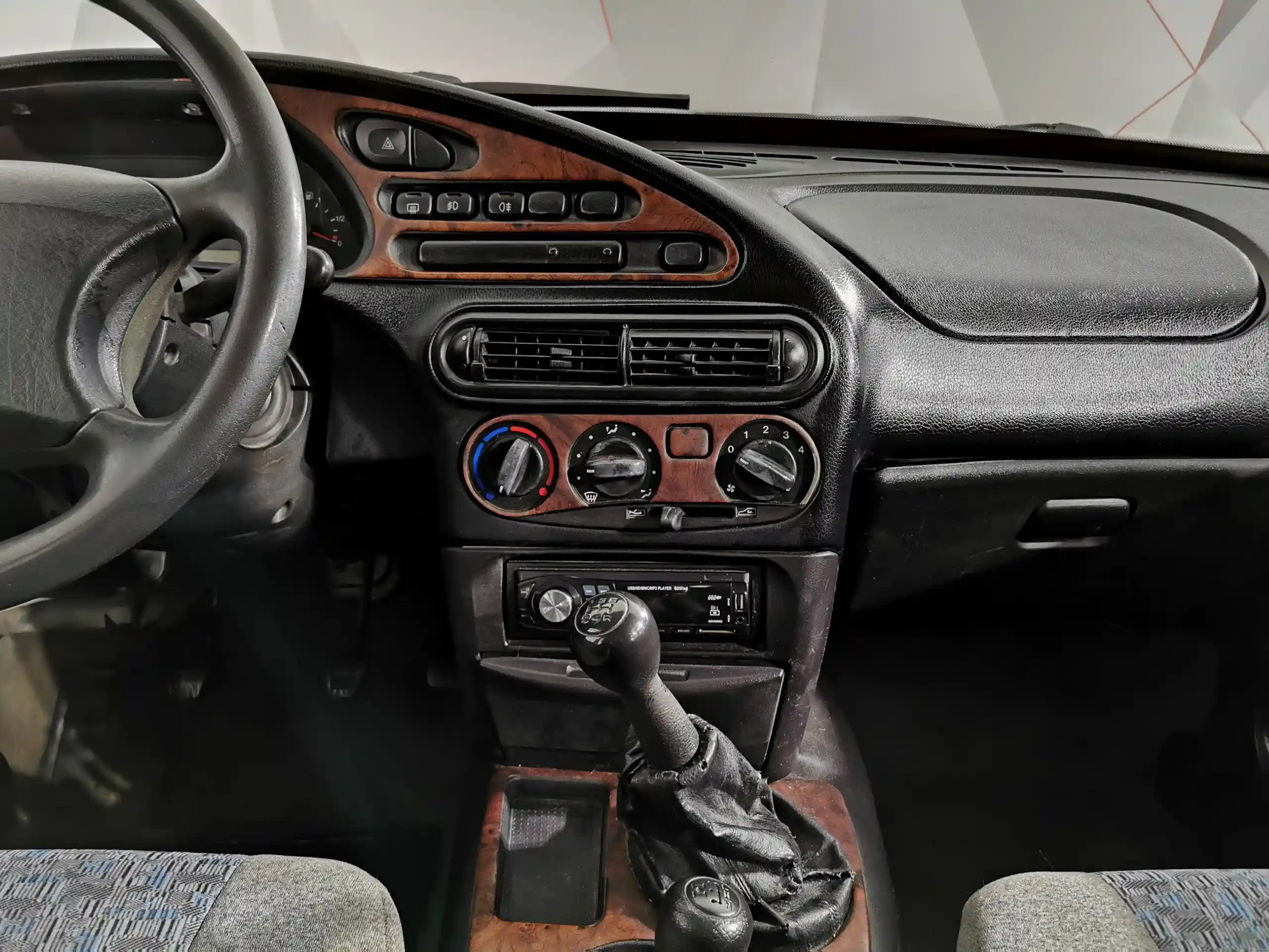 Chevrolet Niva 2005