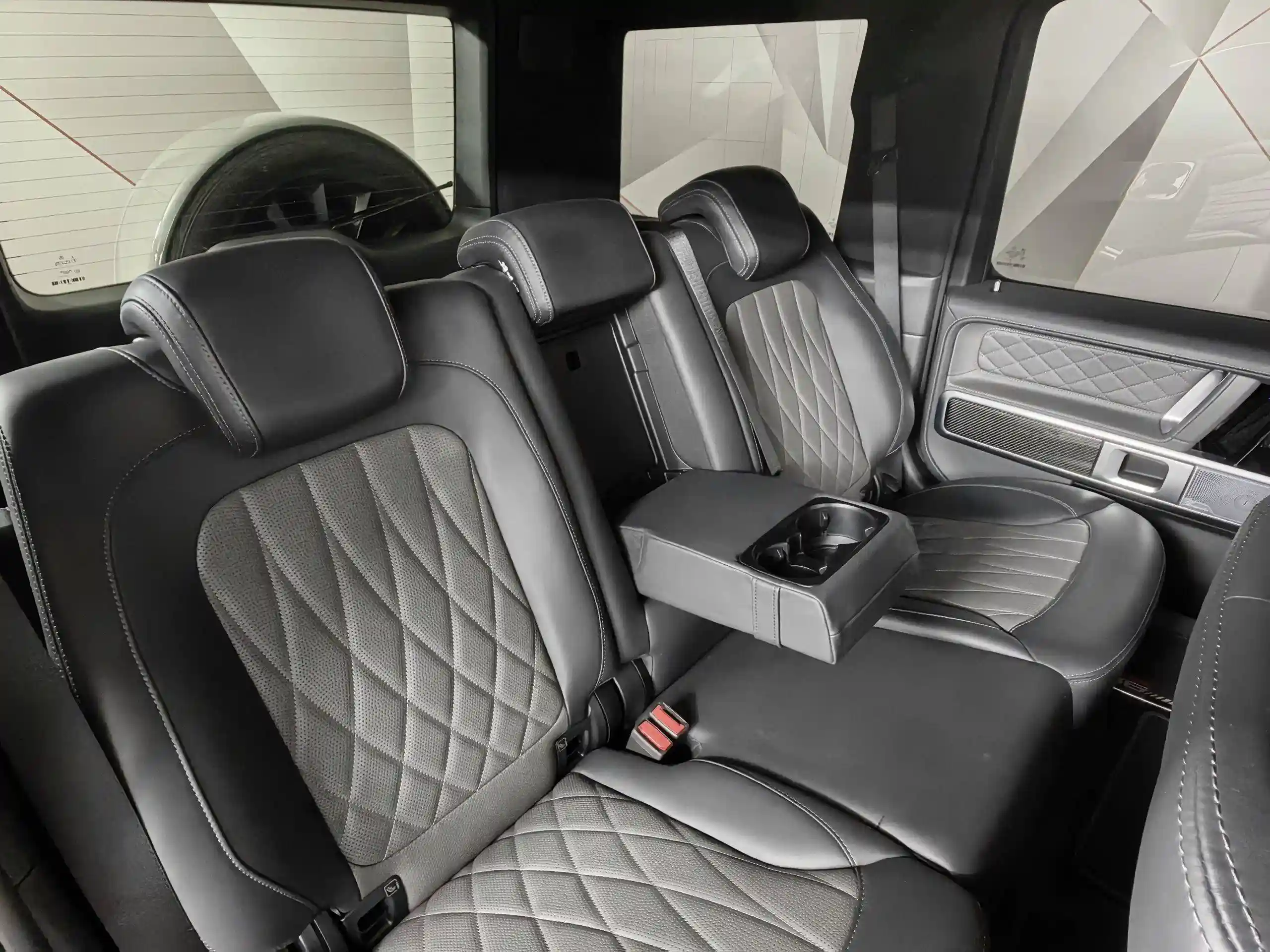 Mercedes-Benz G-Класс 2024