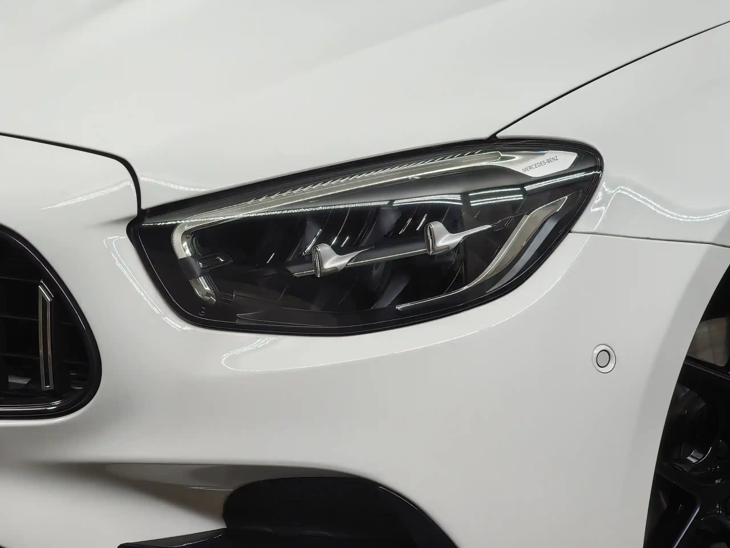 Mercedes-Benz E-Класс 2021