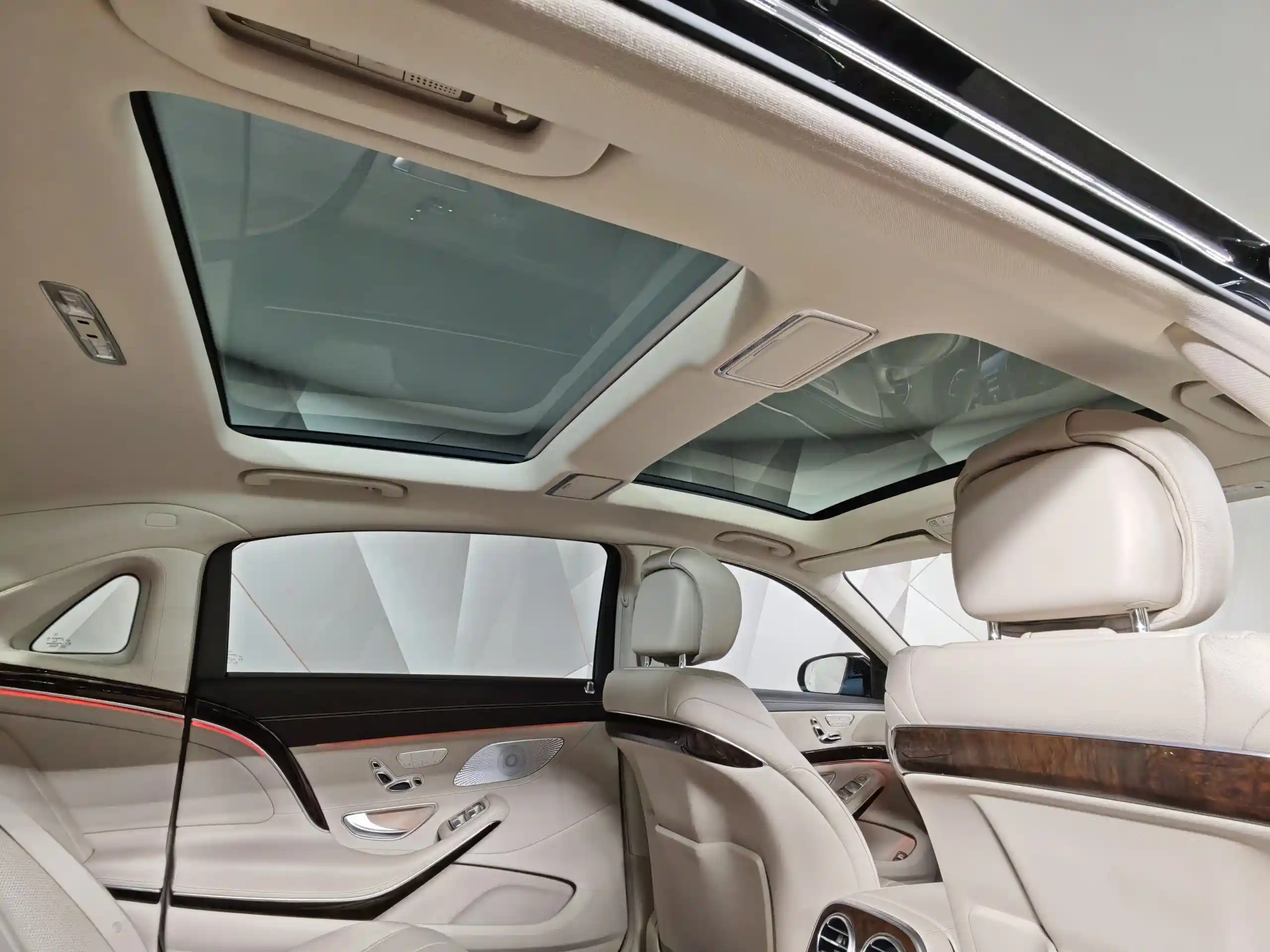 Mercedes-Benz S-Класс 2015