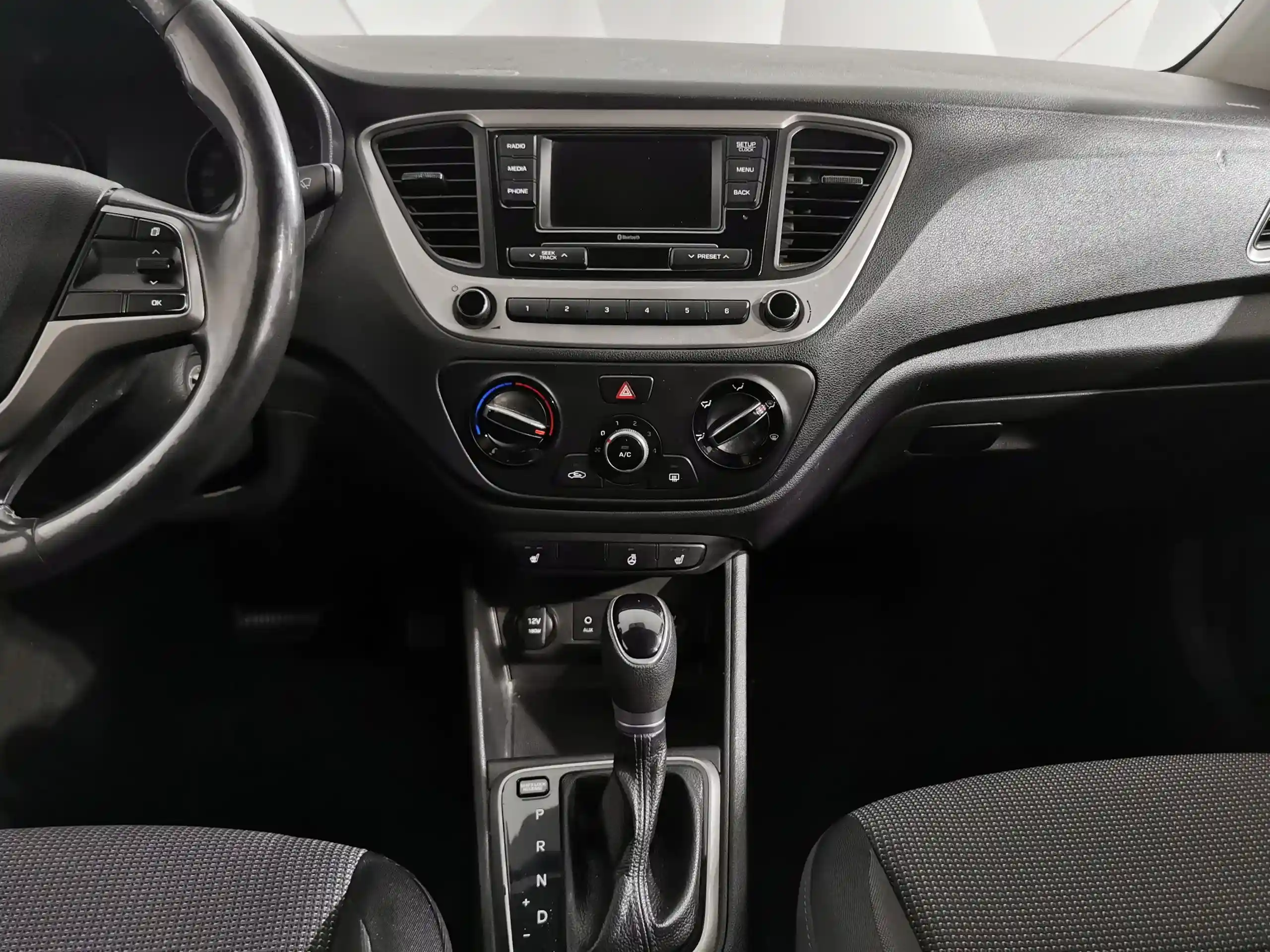 Hyundai Solaris 2018