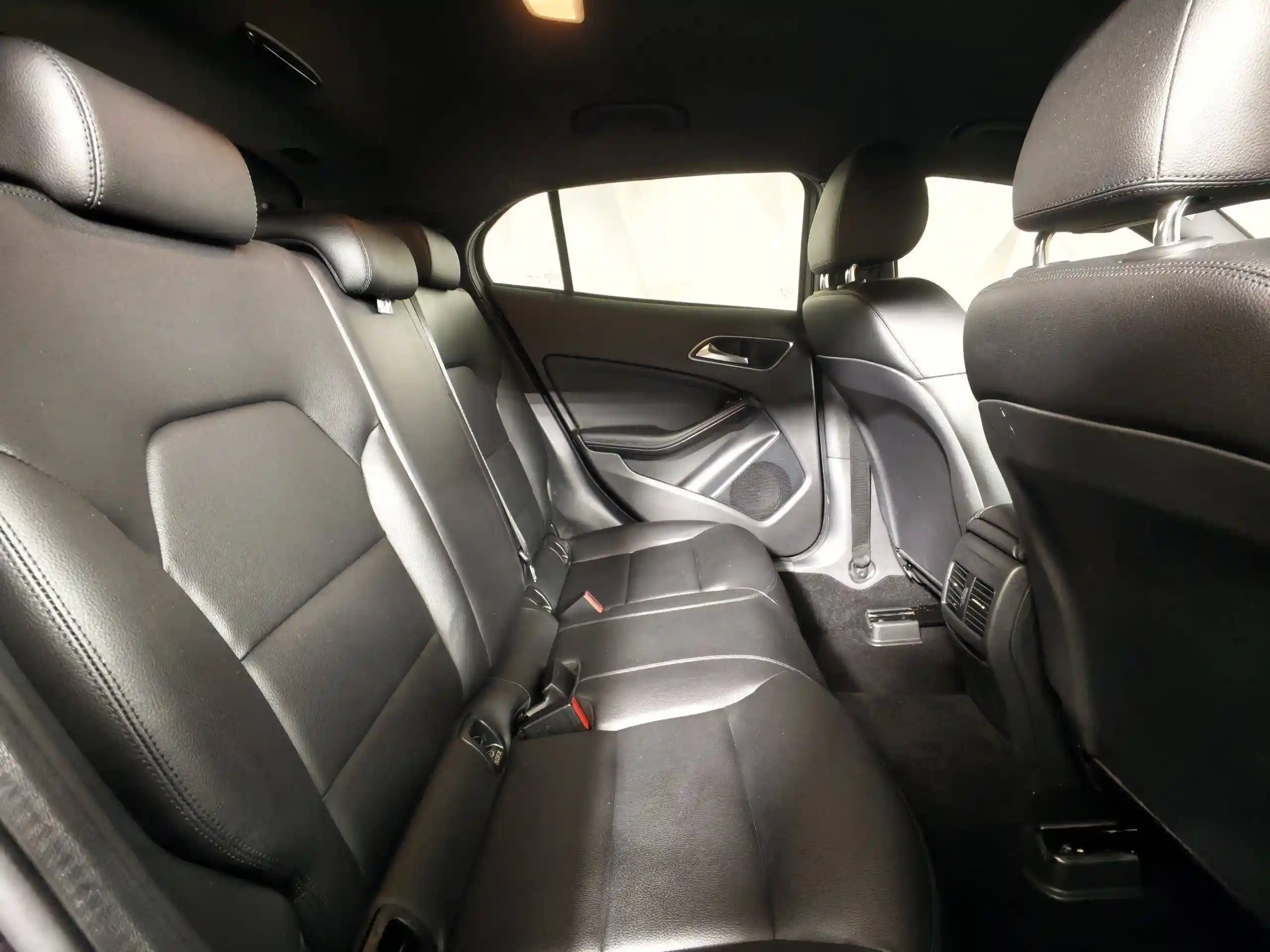 Mercedes-Benz GLA 2014
