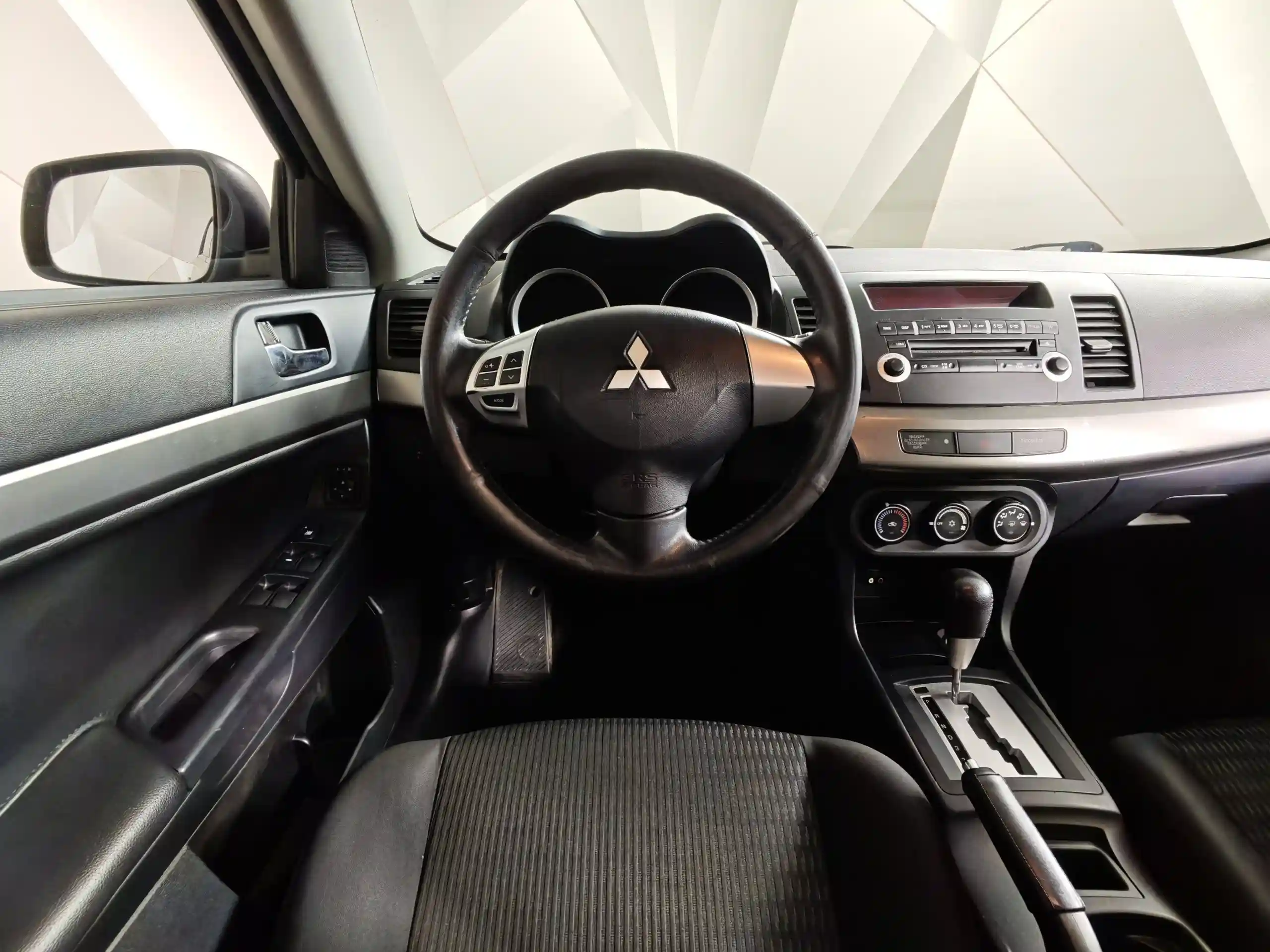 Mitsubishi Lancer 2012