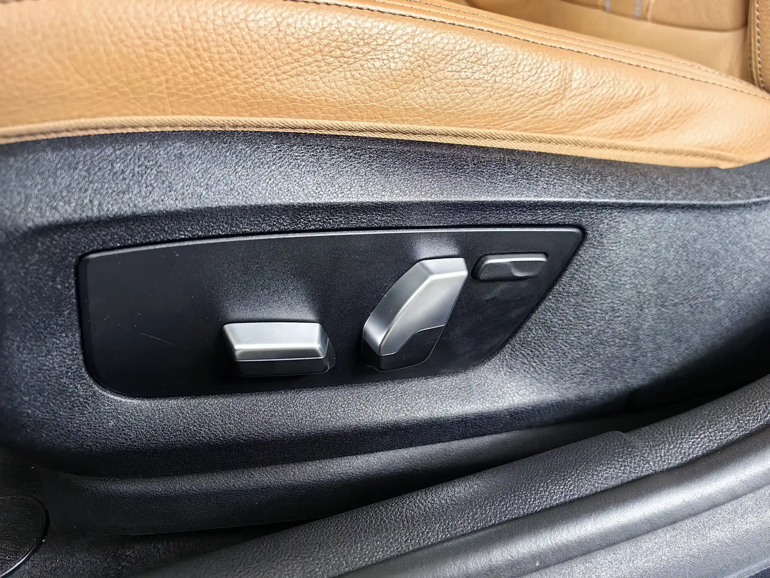 BMW 5 серия 2021