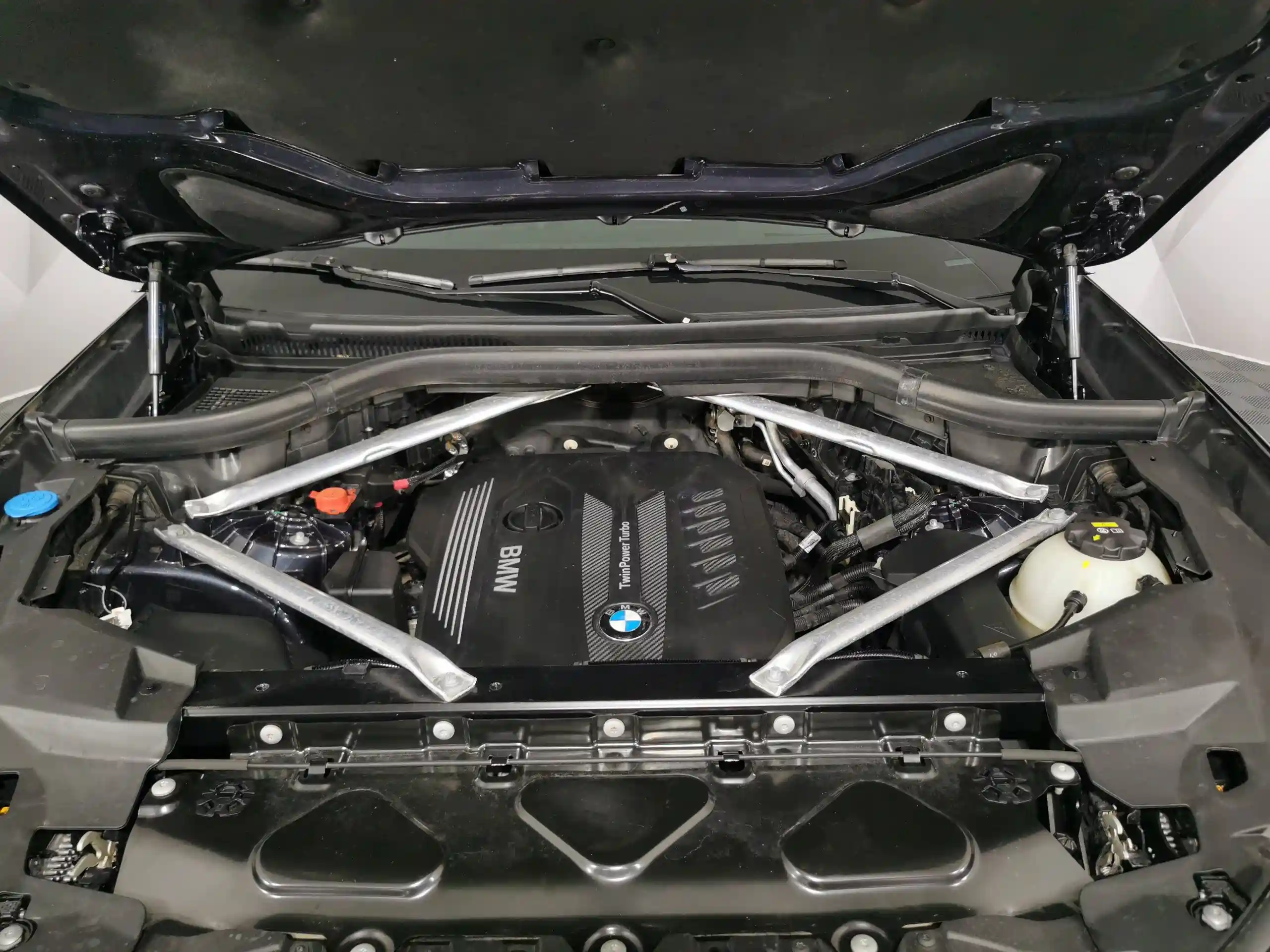BMW X6 2021
