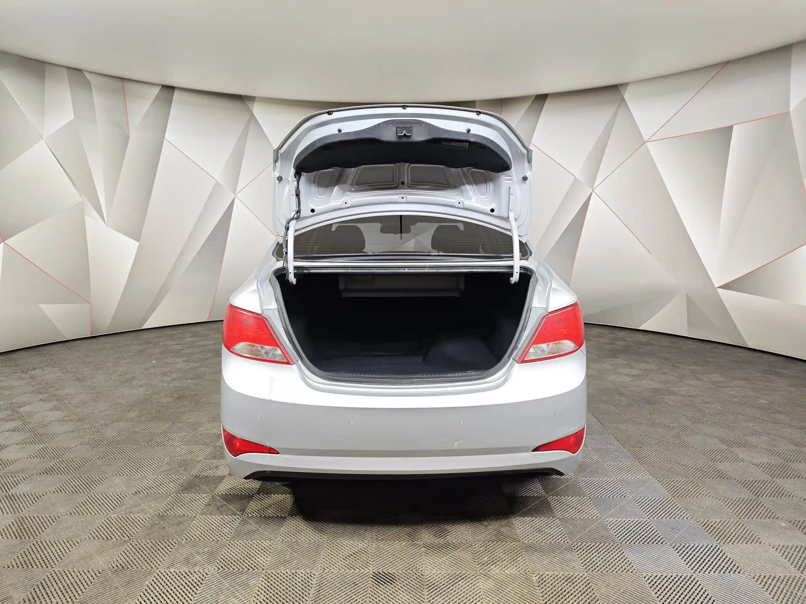 Hyundai Solaris 2015