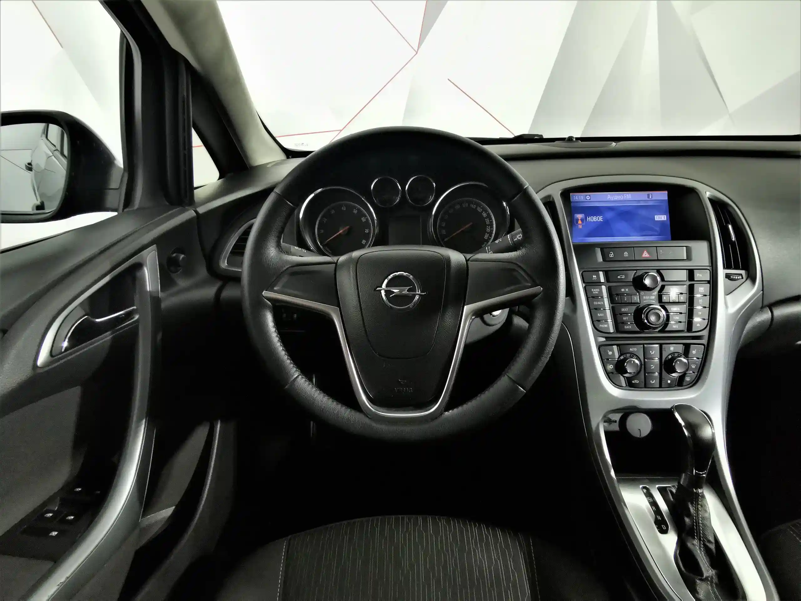 Opel Astra 2012