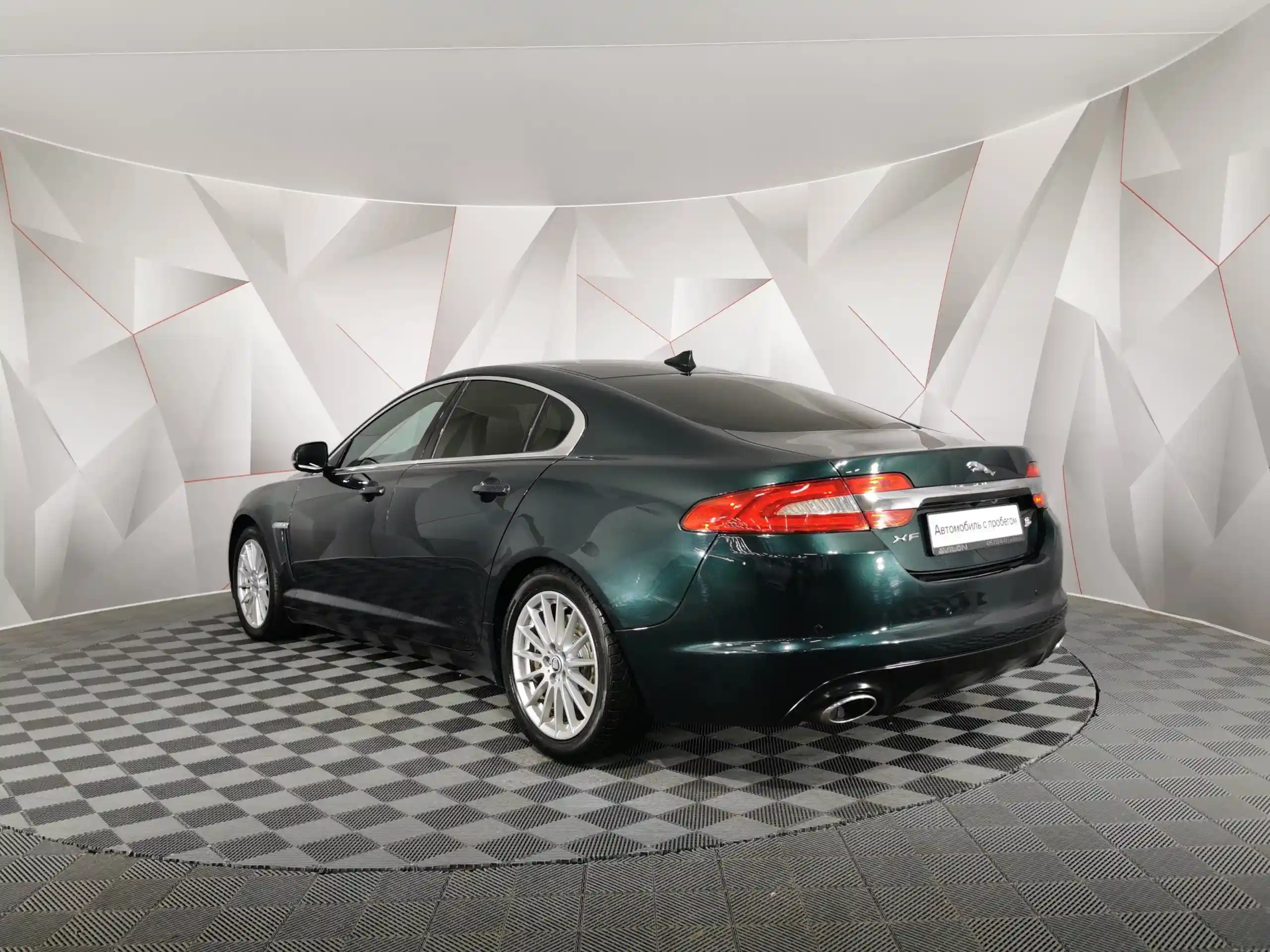 Jaguar XF 2013