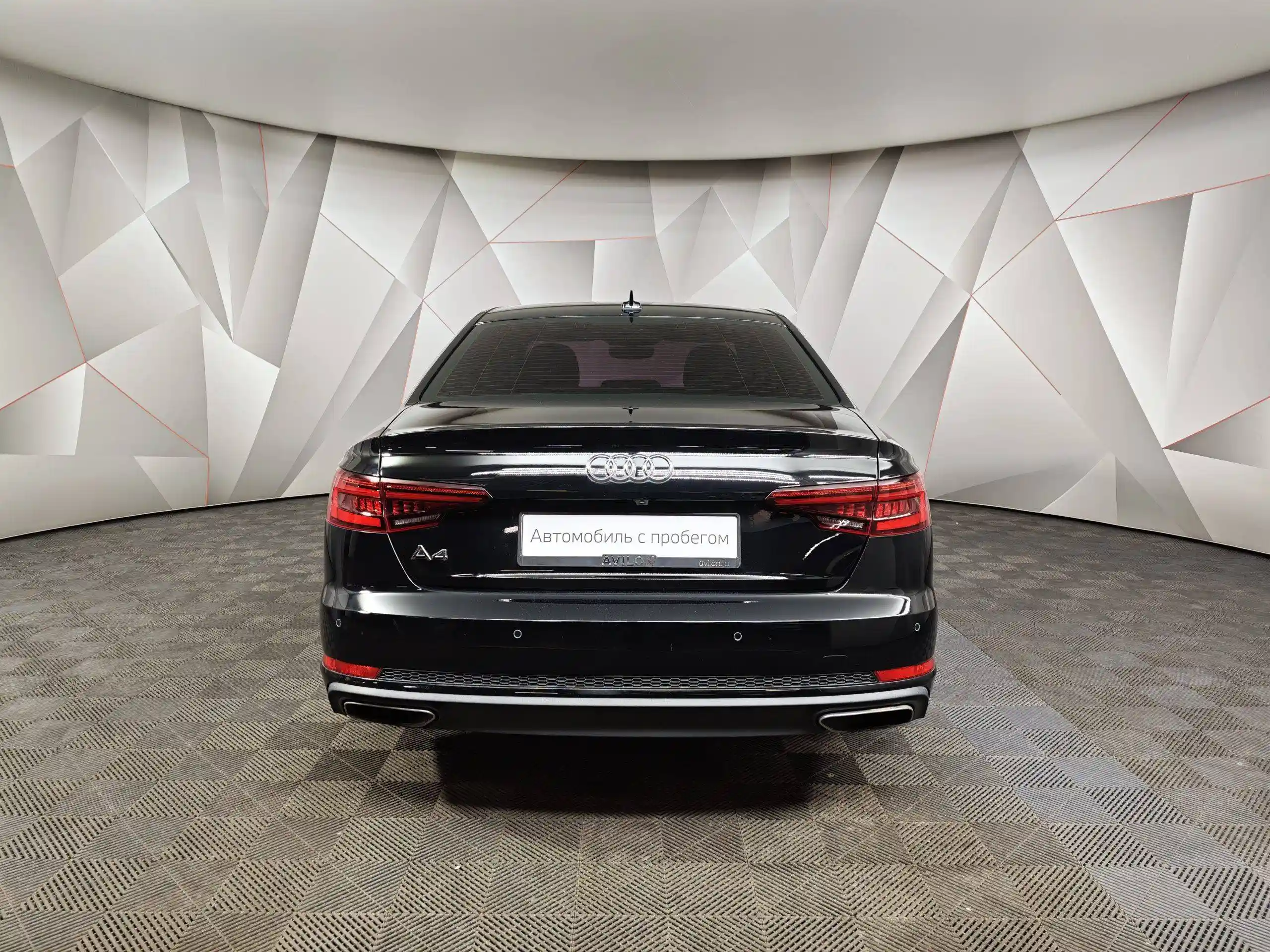 Audi A4 2019
