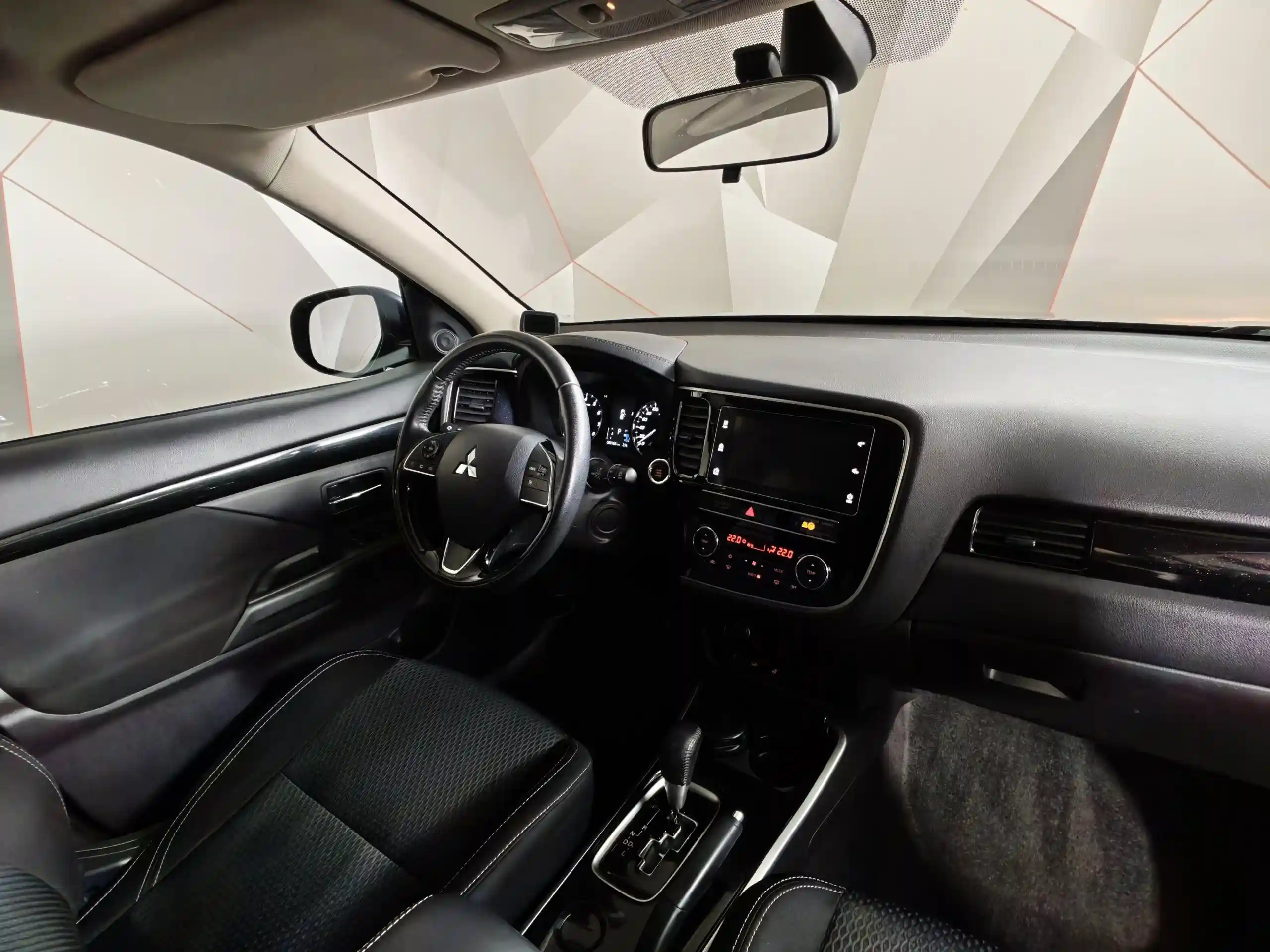 Mitsubishi Outlander 2019