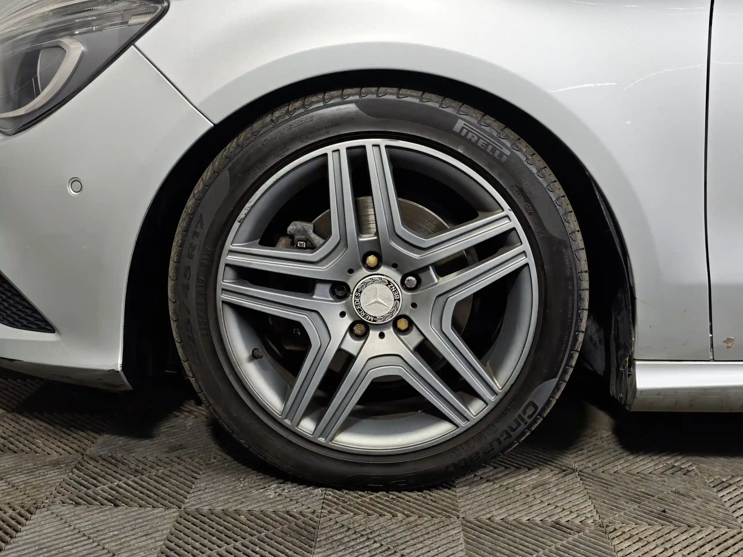 Mercedes-Benz CLA 2014