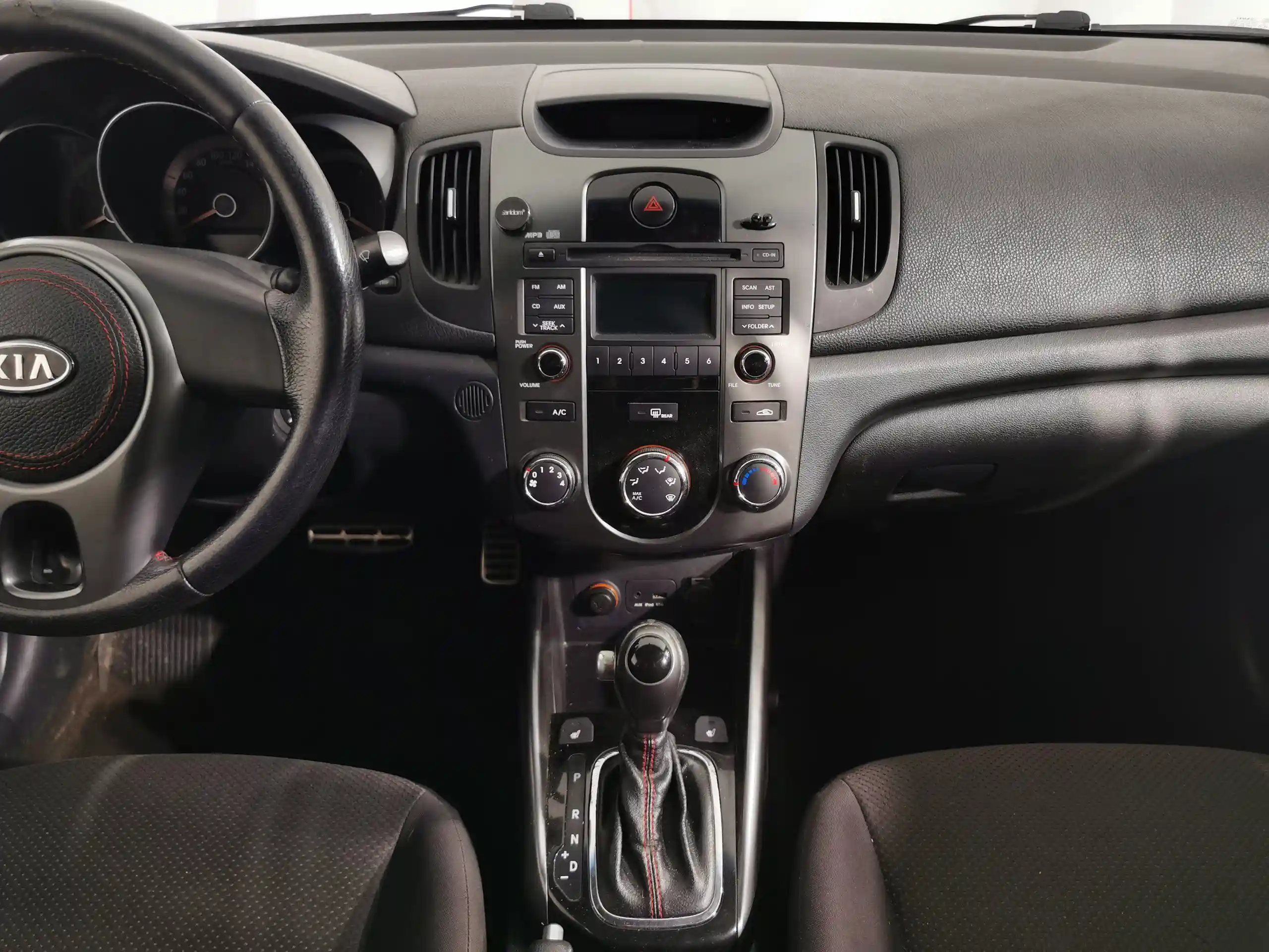 Kia Cerato 2011