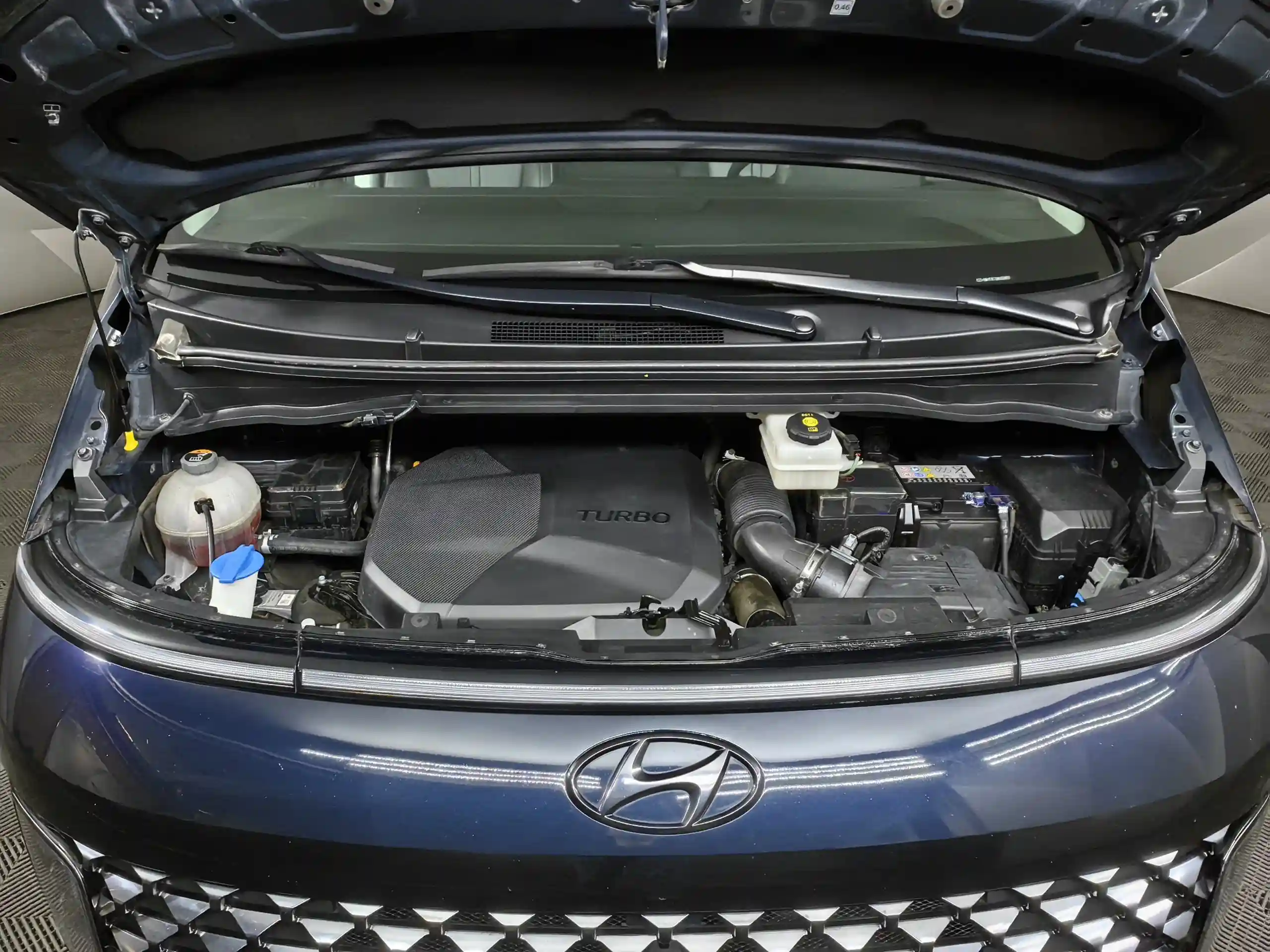 Hyundai Staria 2021