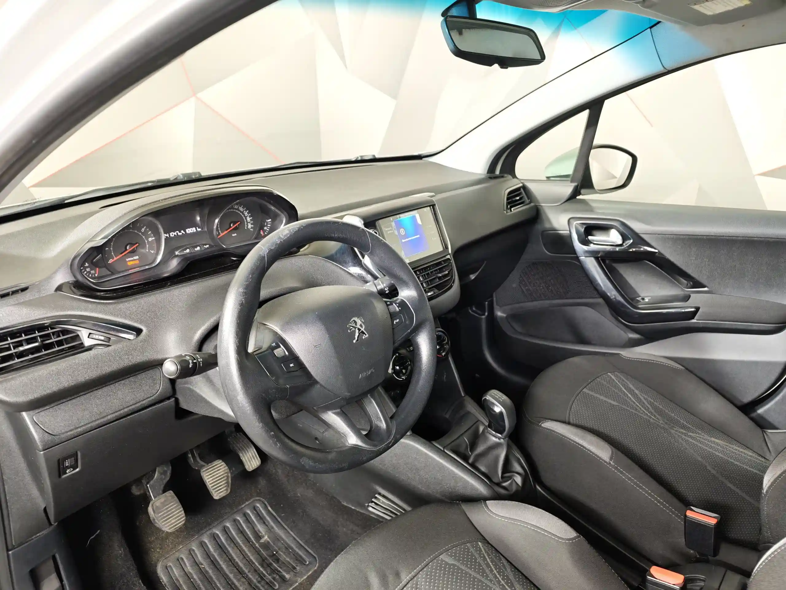 Peugeot 208 2013