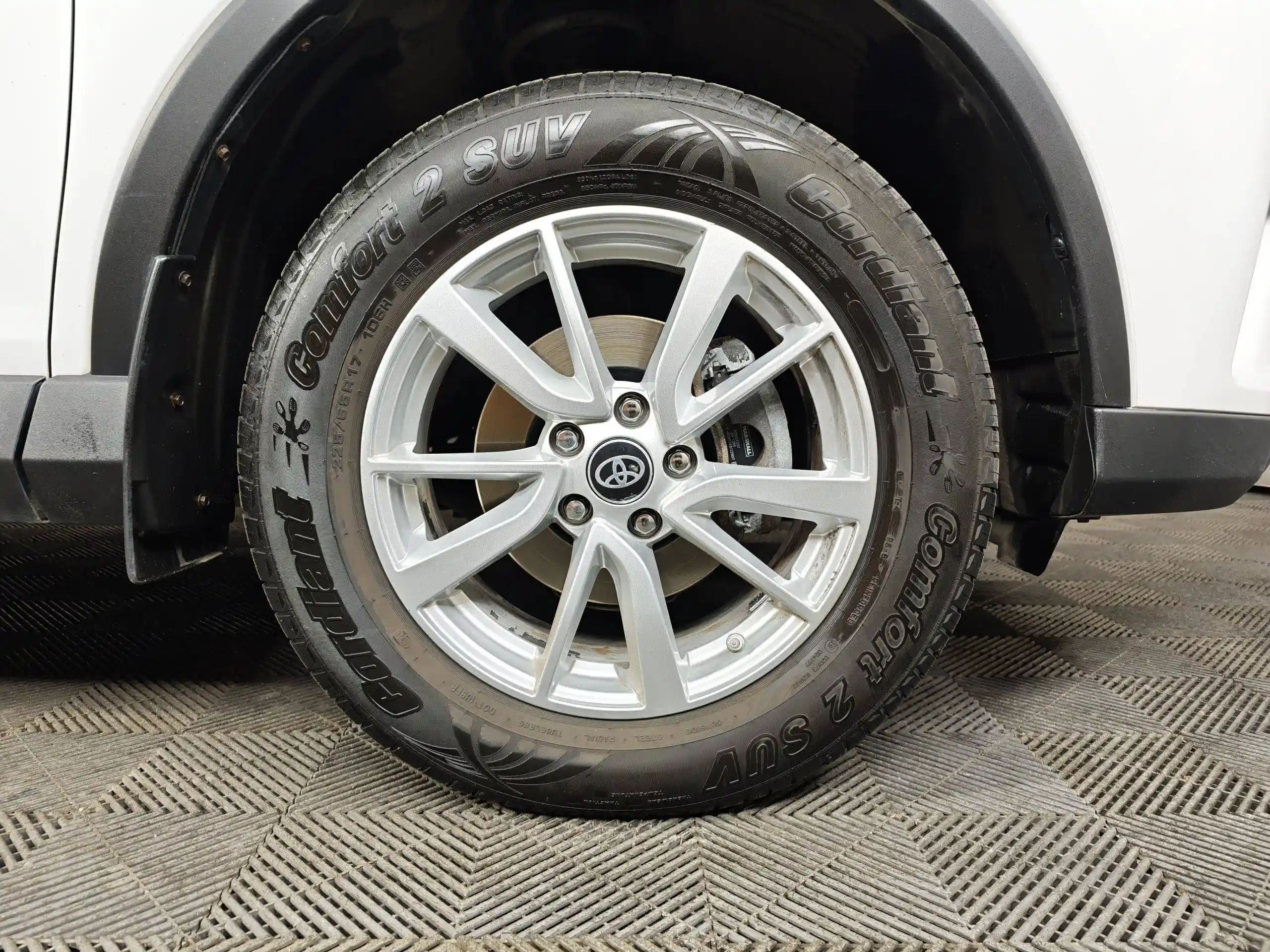 Toyota RAV4 2019