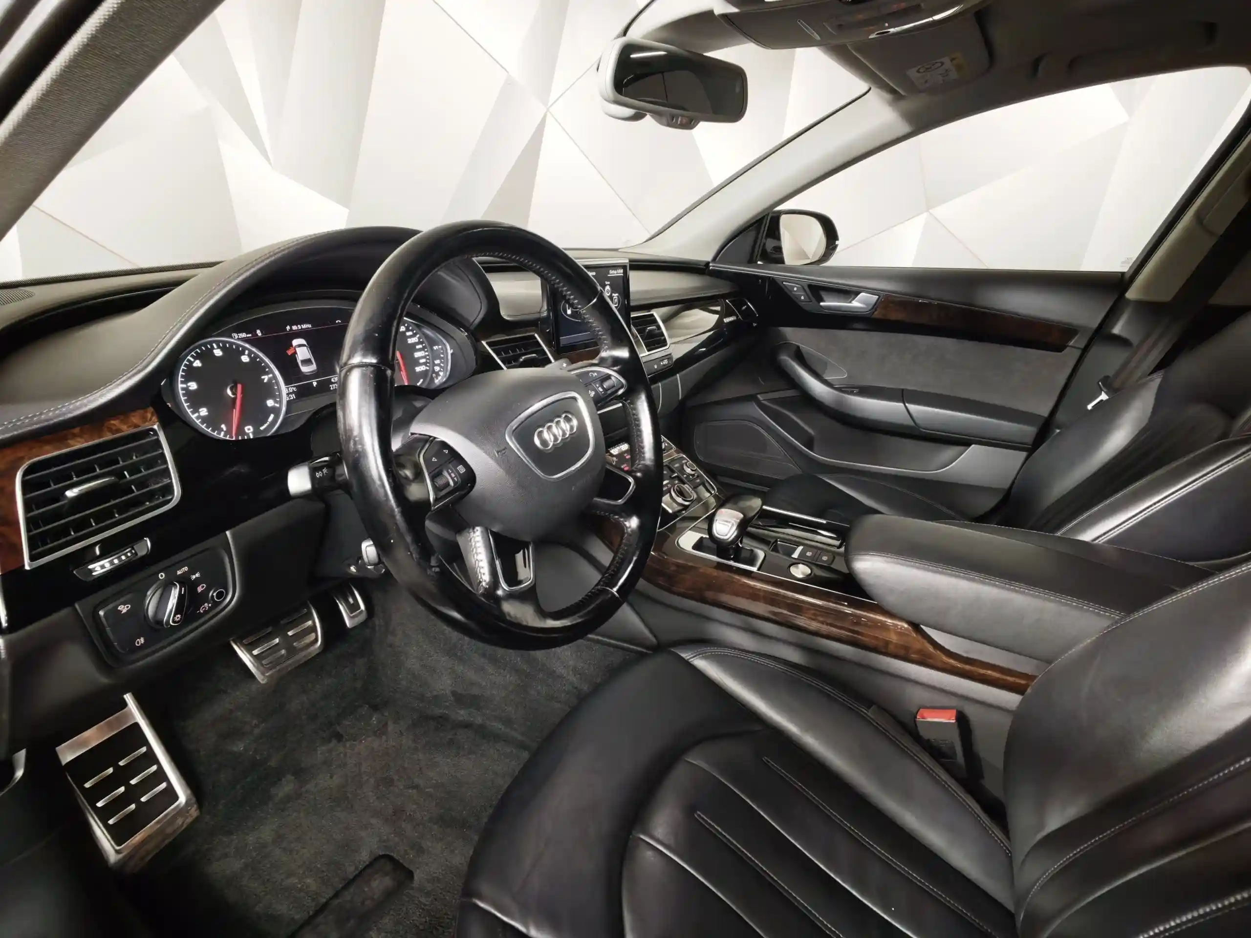 Audi A8 2015