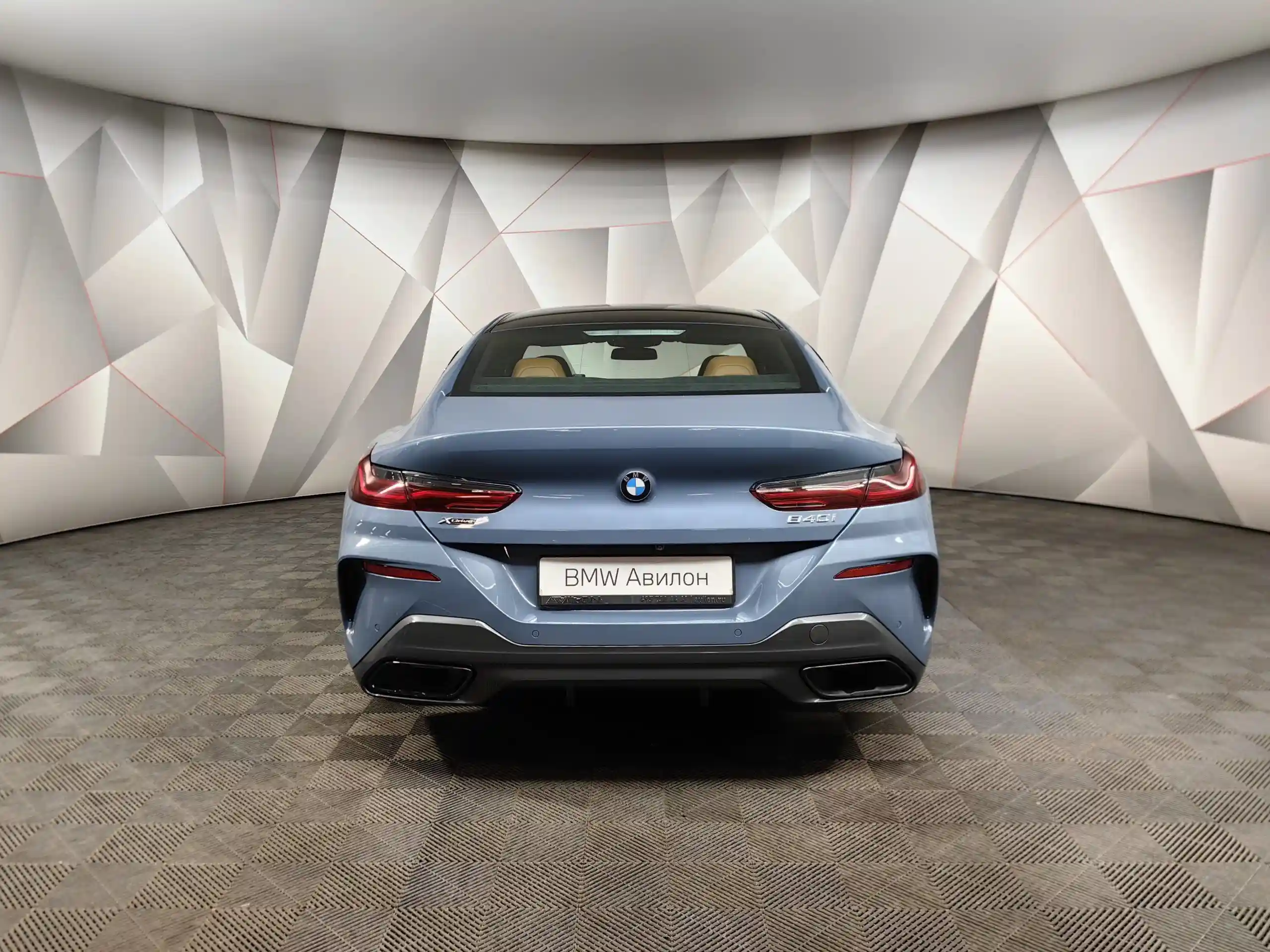 BMW 8 серия 2021