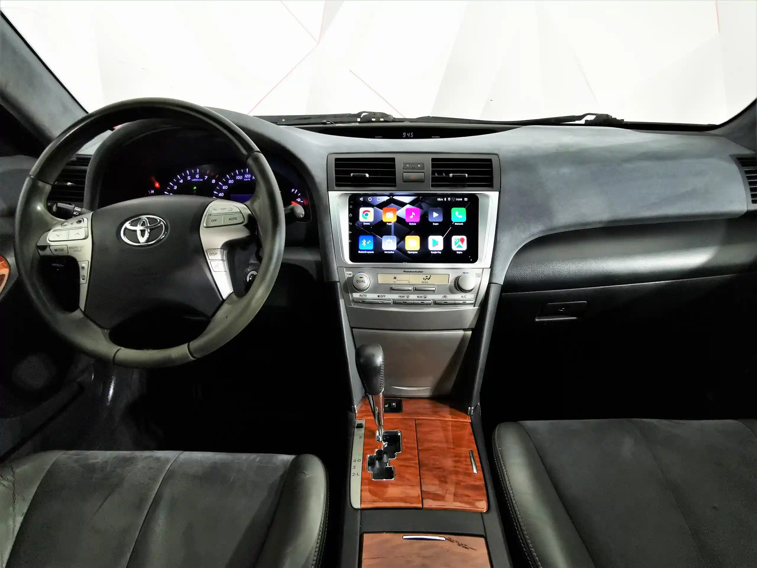 Toyota Camry 2011