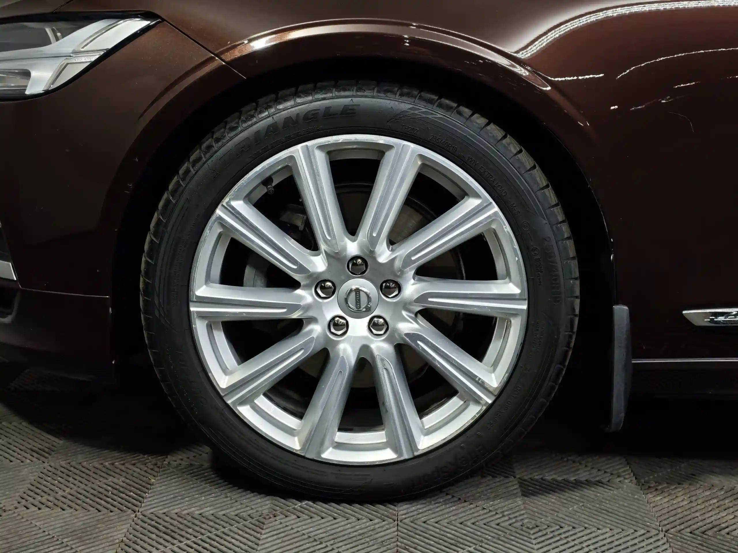 Volvo S90 2019