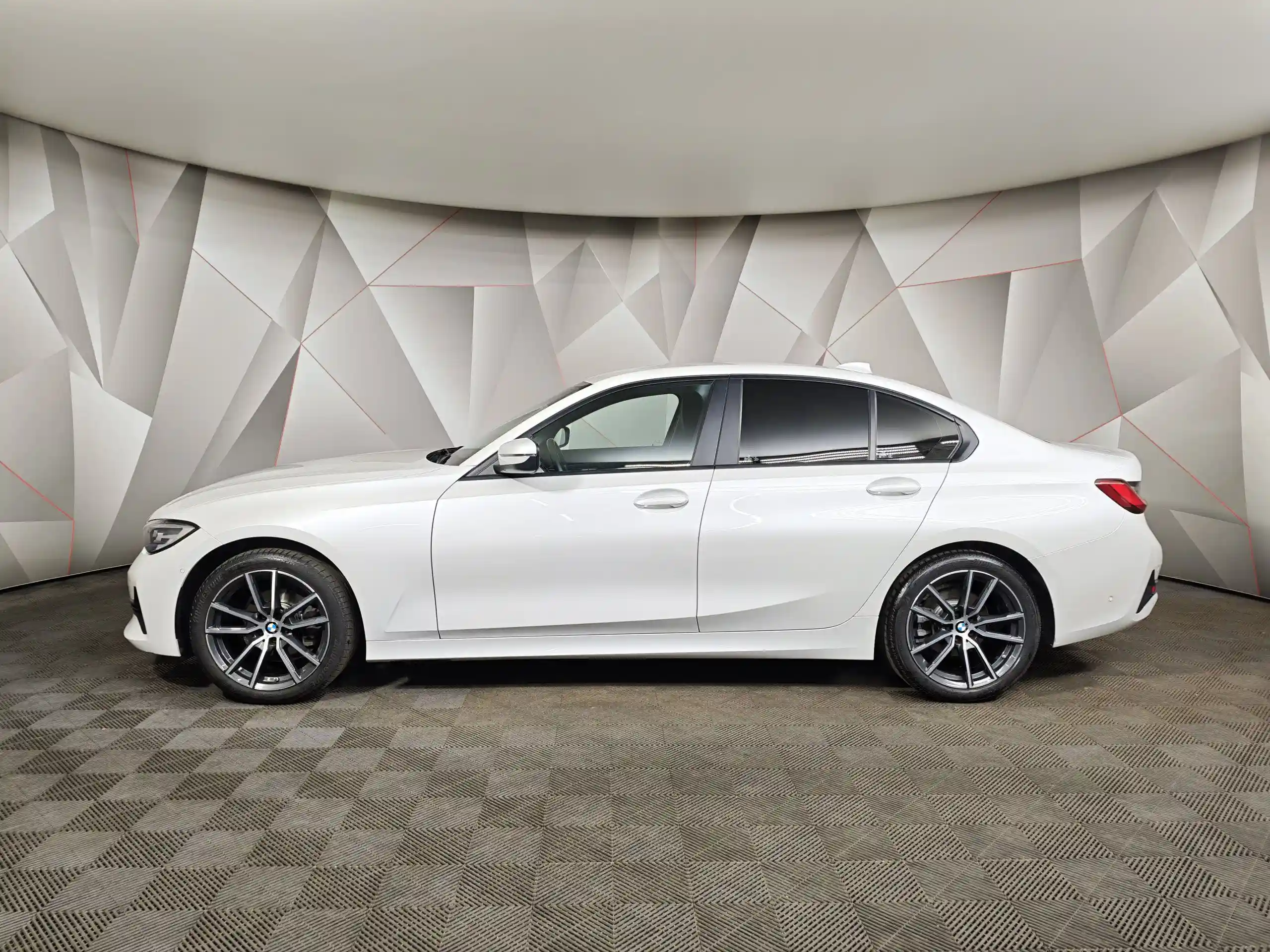 BMW 3 серия 2020