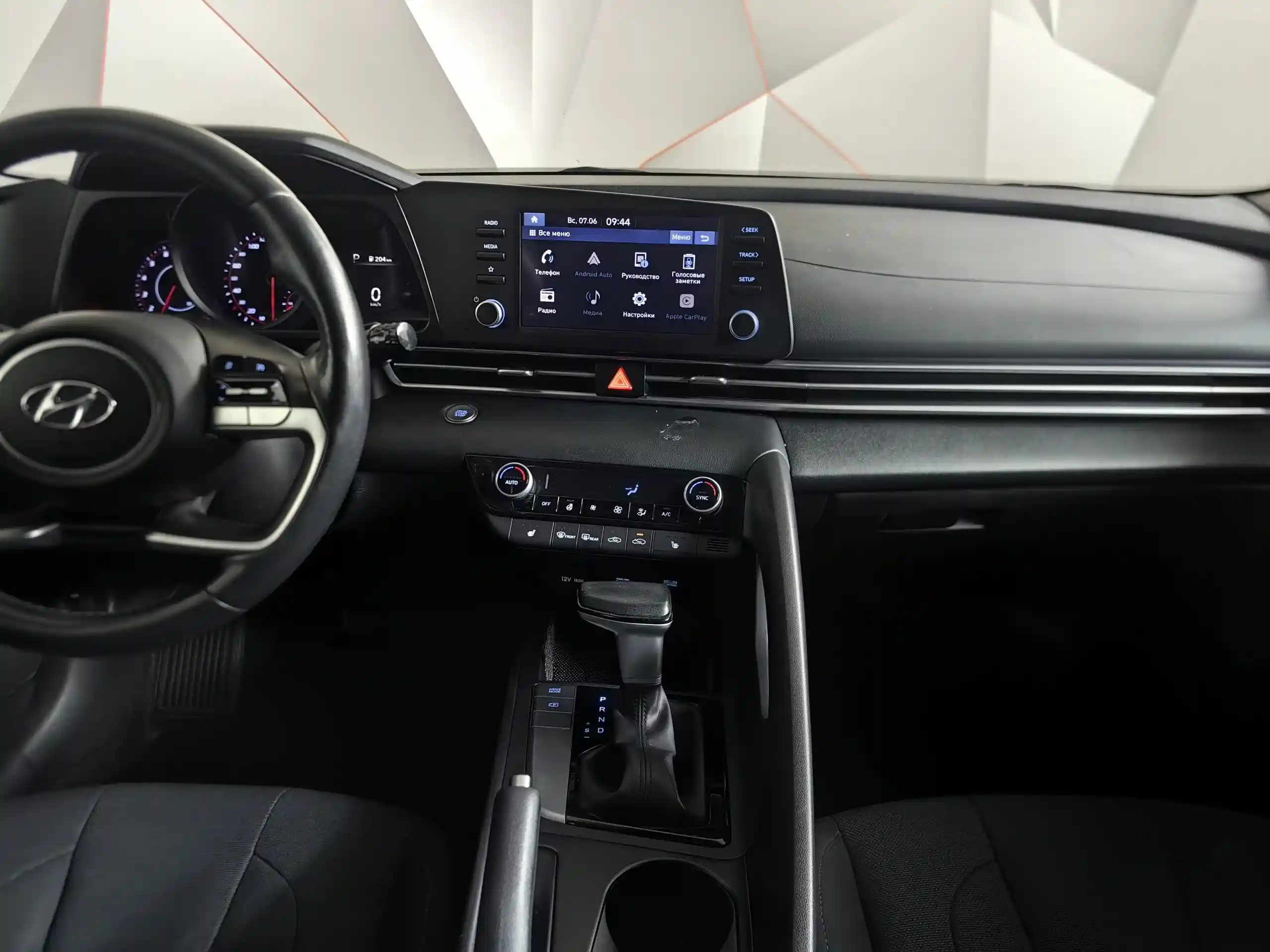 Hyundai Elantra 2021