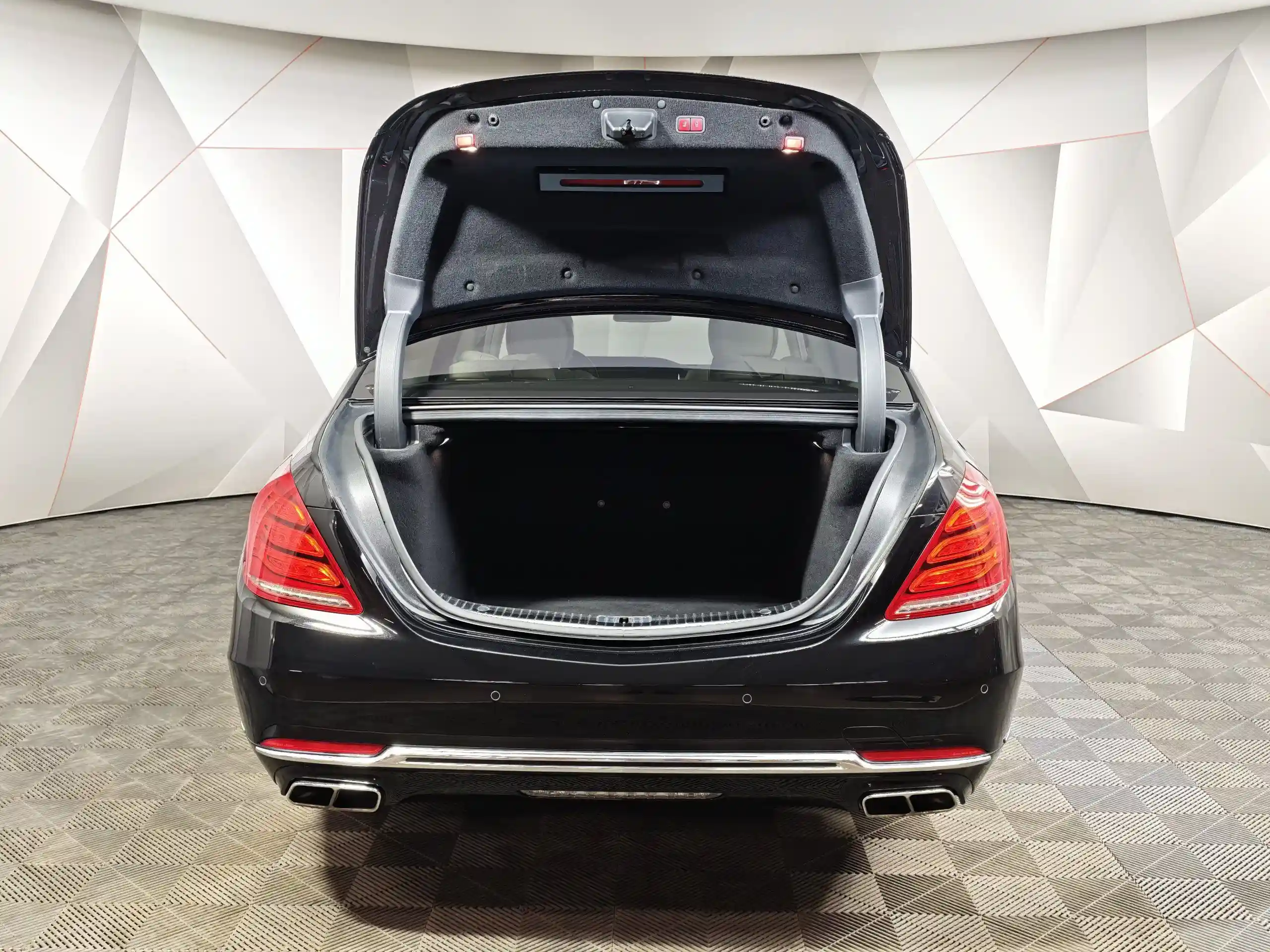 Mercedes-Benz S-Класс 2015