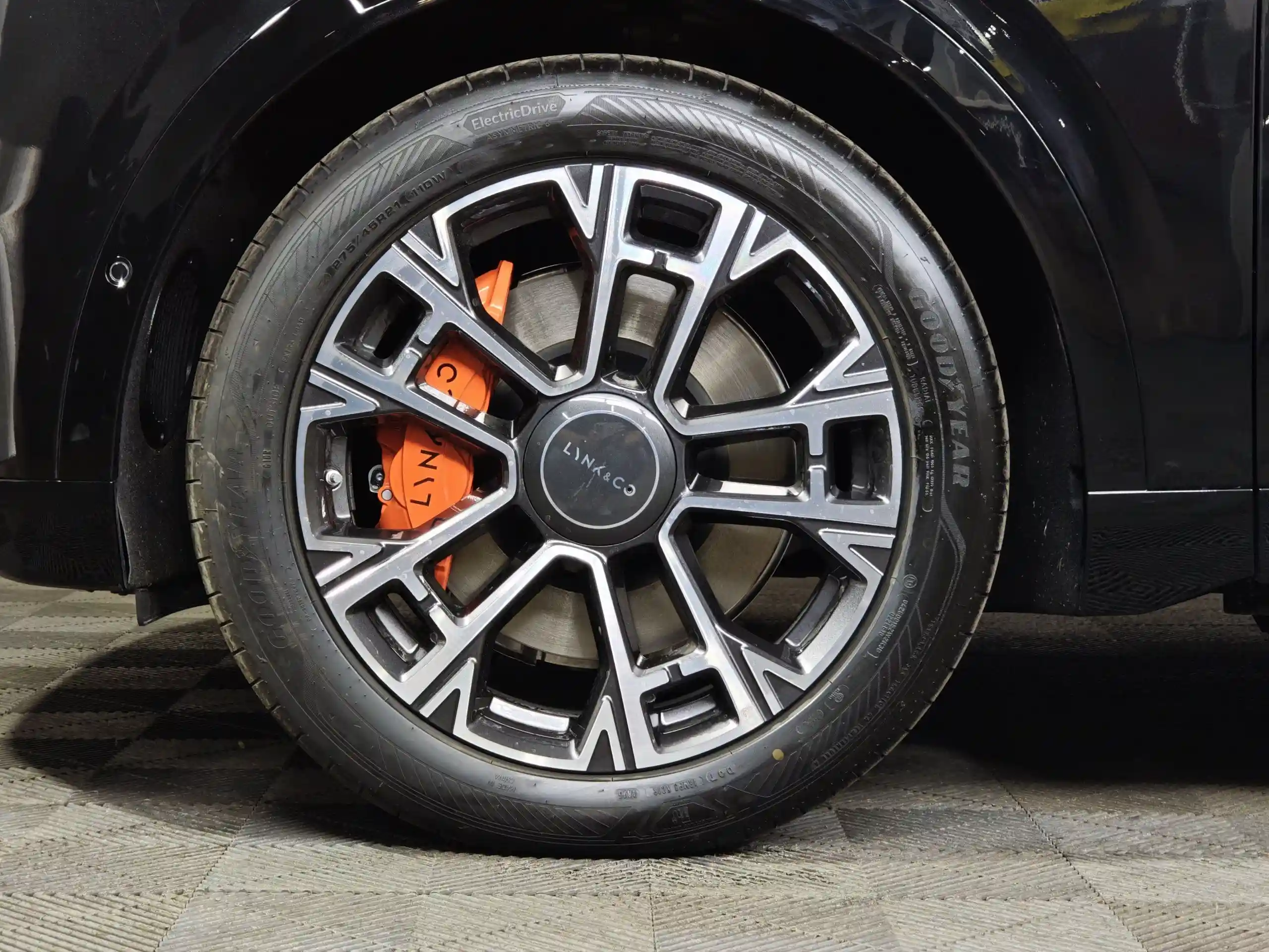 Lynk & Co 900 2026