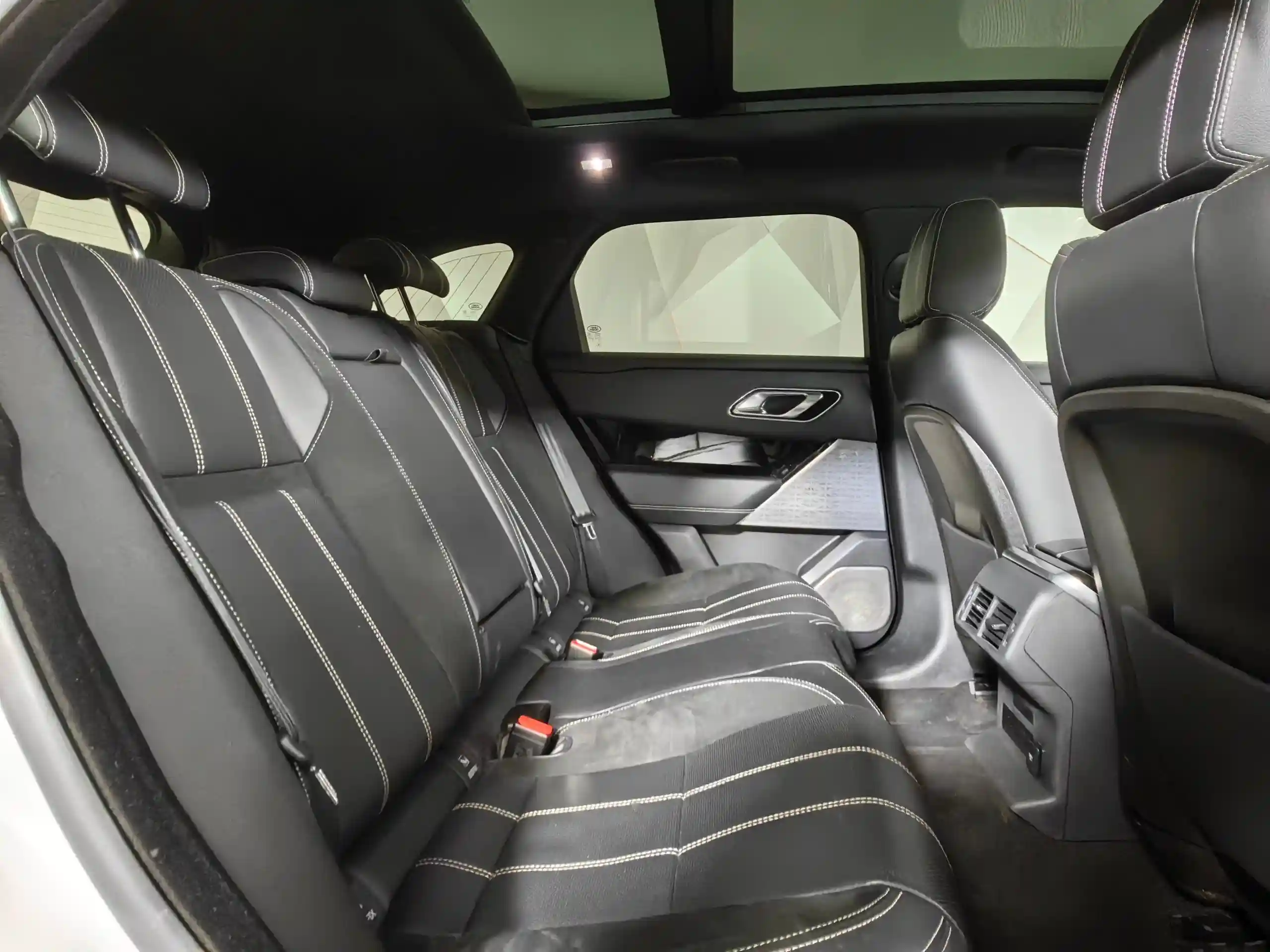 Land Rover Range Rover Velar 2018