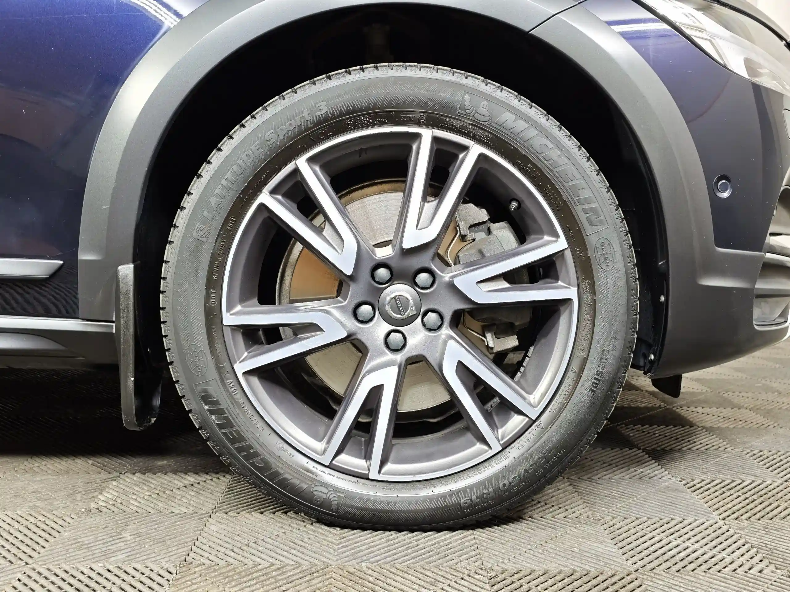 Volvo V90 Cross Country 2018