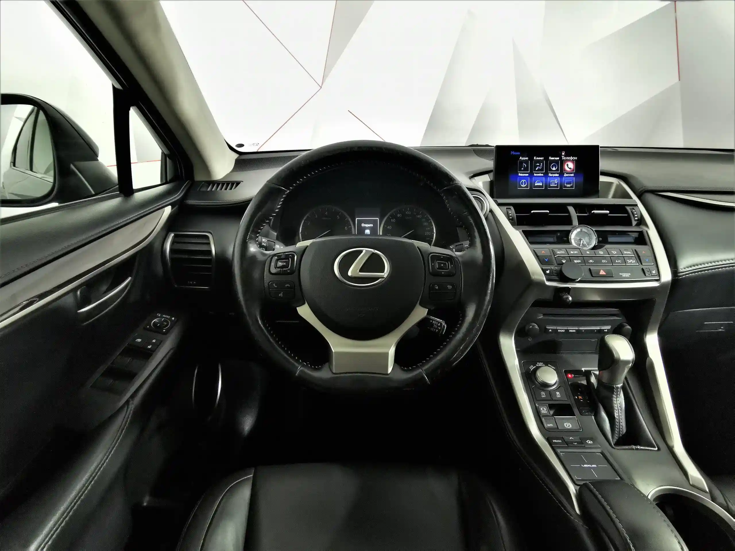 Lexus NX 2015