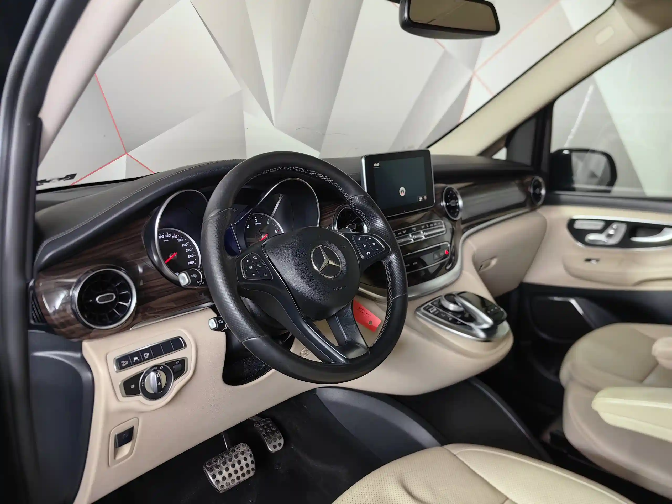 Mercedes-Benz V-Класс 2019