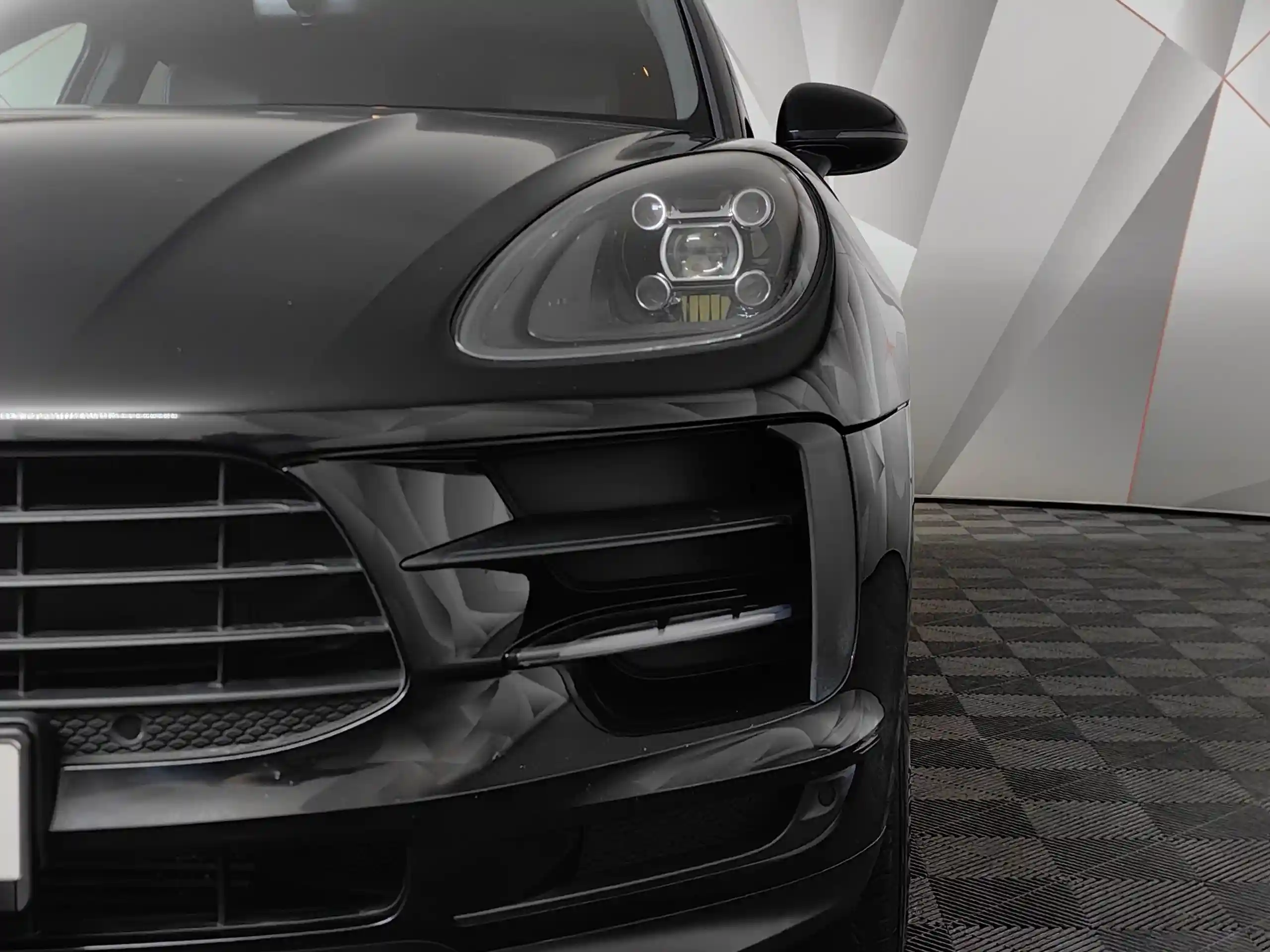 Porsche Macan 2021