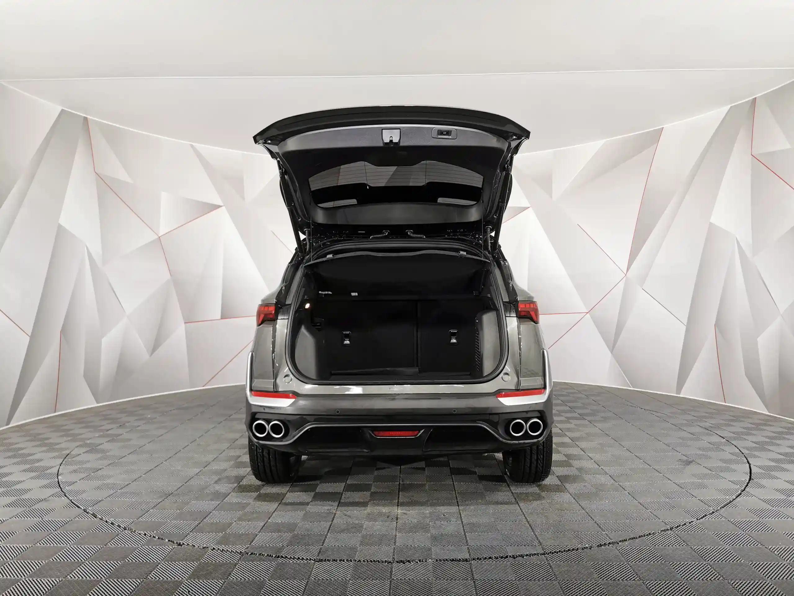 Geely Coolray 2025