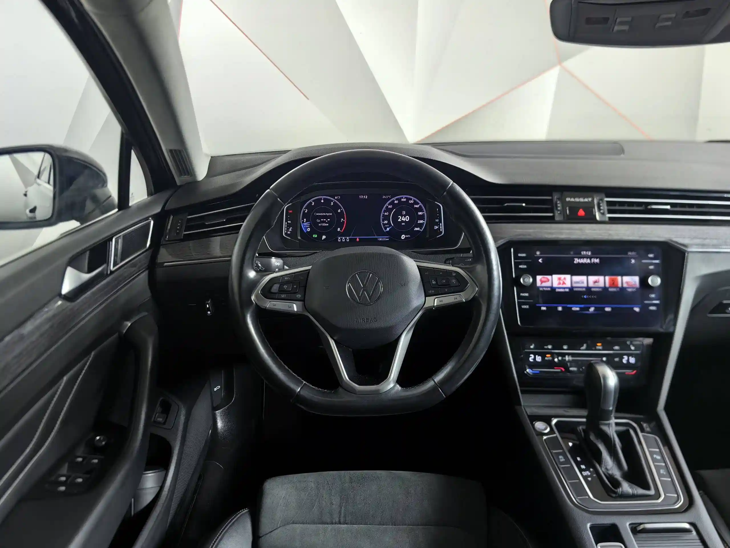 Volkswagen Passat 2021