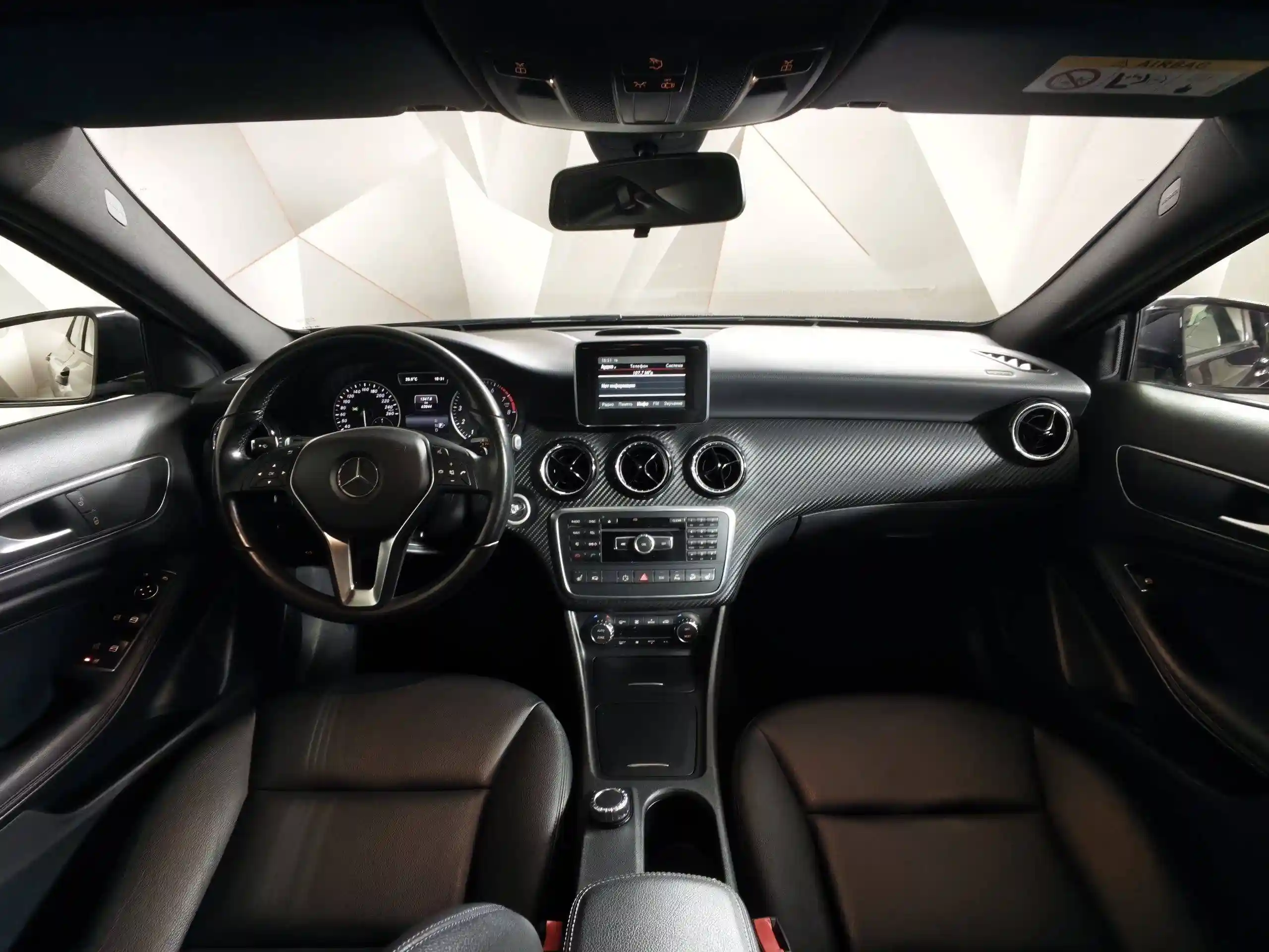 Mercedes-Benz GLA 2014