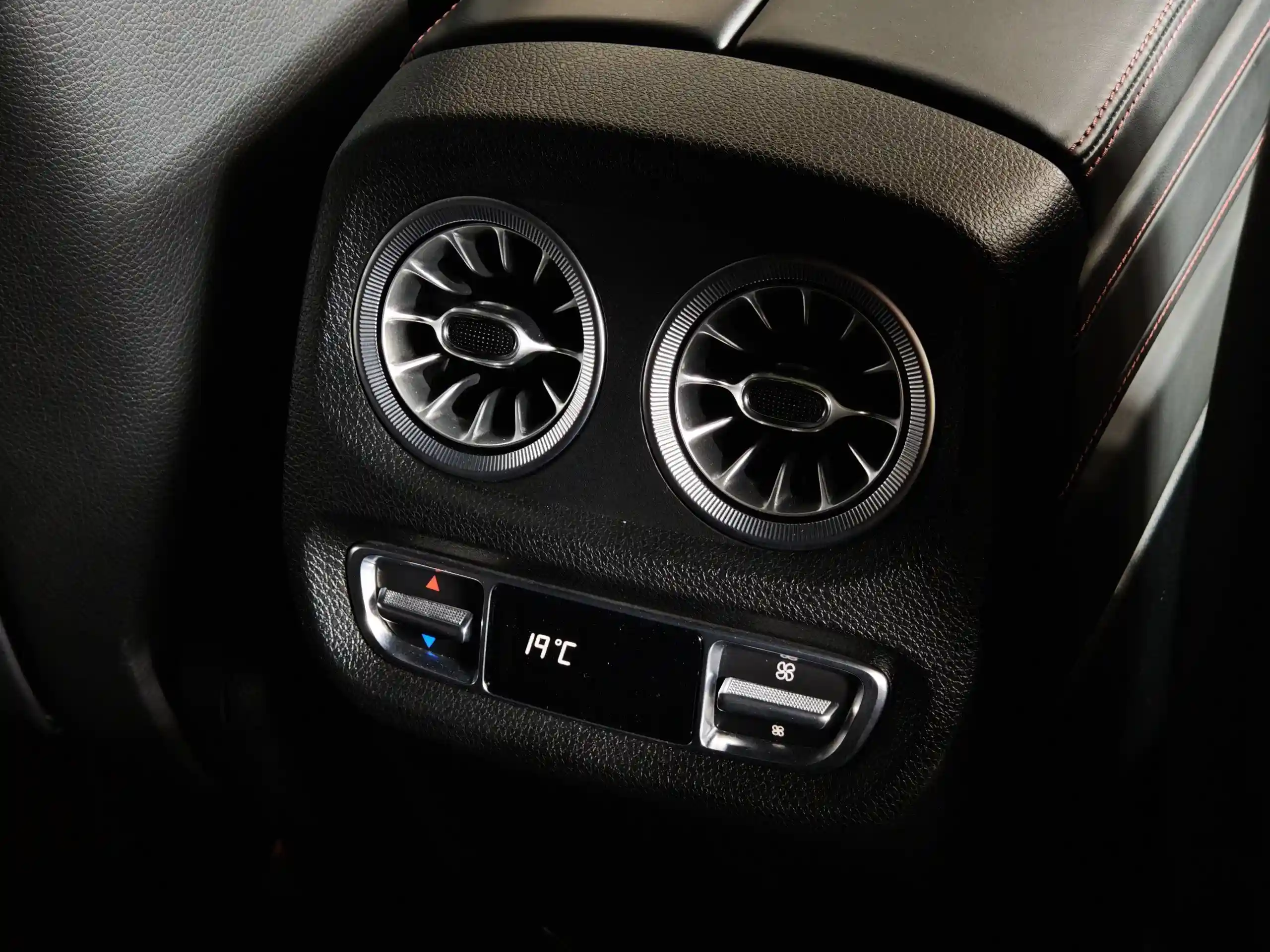 Mercedes-Benz G-Класс 2021